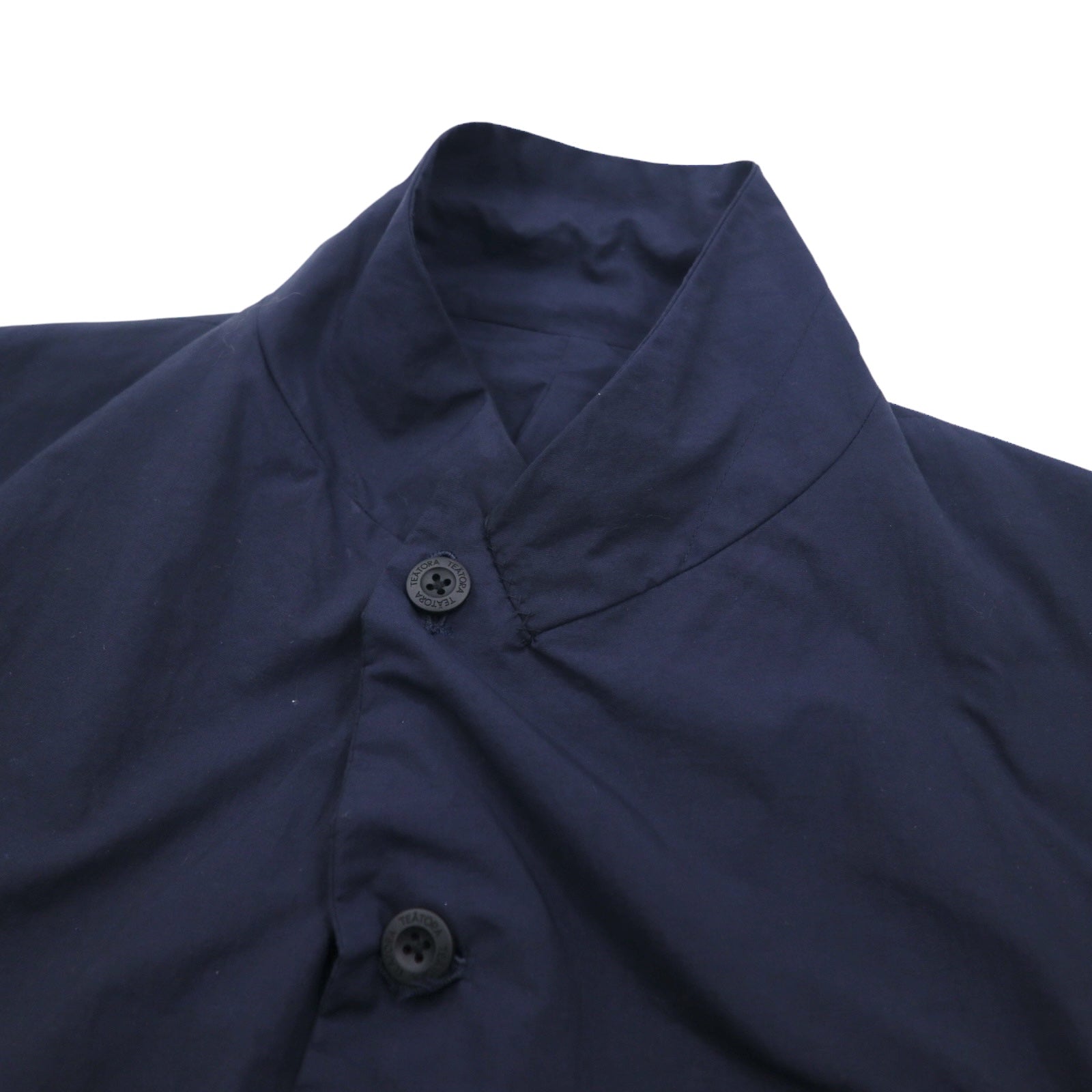 Completo TEATORA DEVICE JKT / WALLET PANTS taglia L, colore blu navy, in nylon PACKABLE, modelli TT-004-P / TT-203-P, Made in Japan.