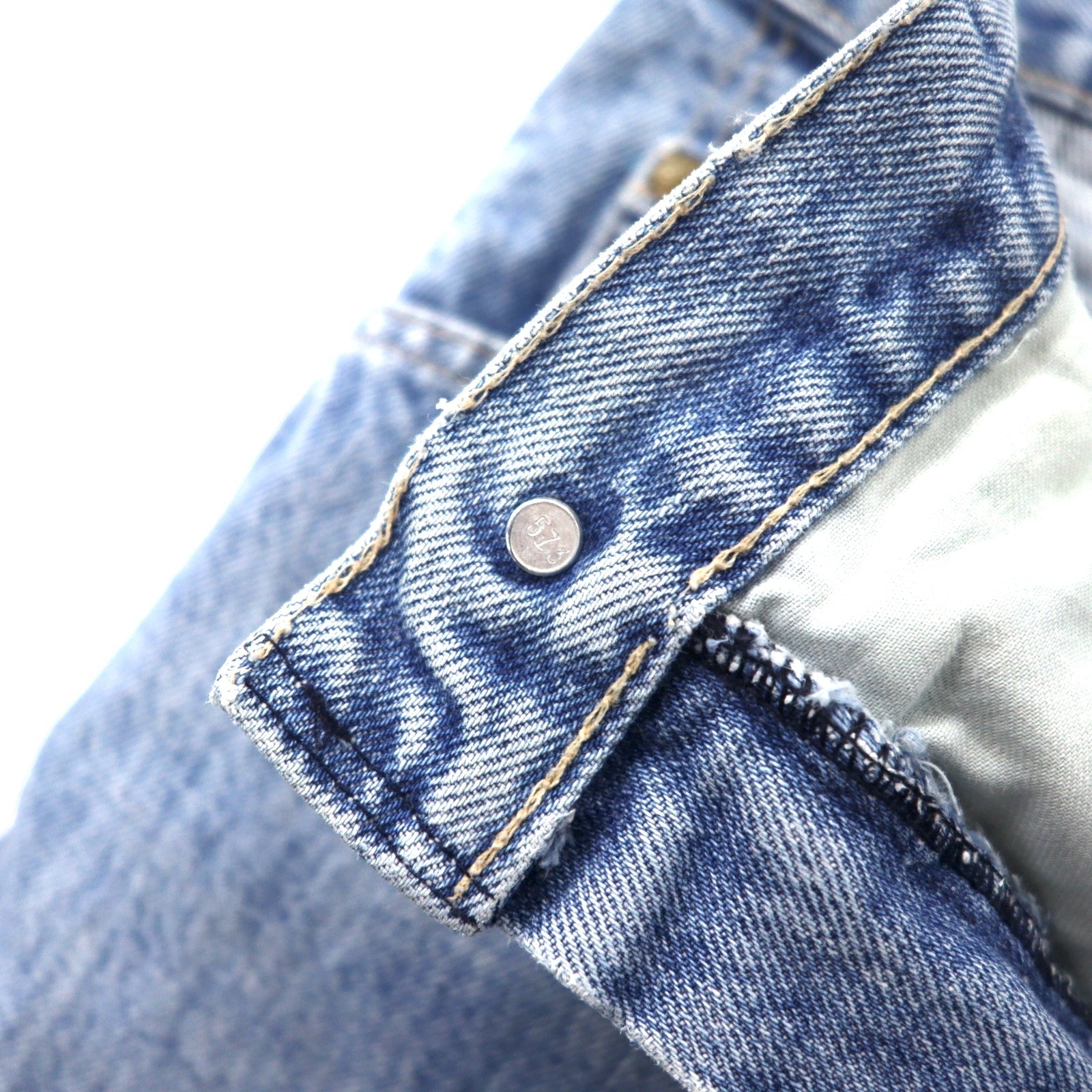 Levi's Made in USA anni '80 Jeans a vita alta affusolati in denim 11 blu ice wash cotone bottone sul retro 573 linguetta bianca 57902-7206