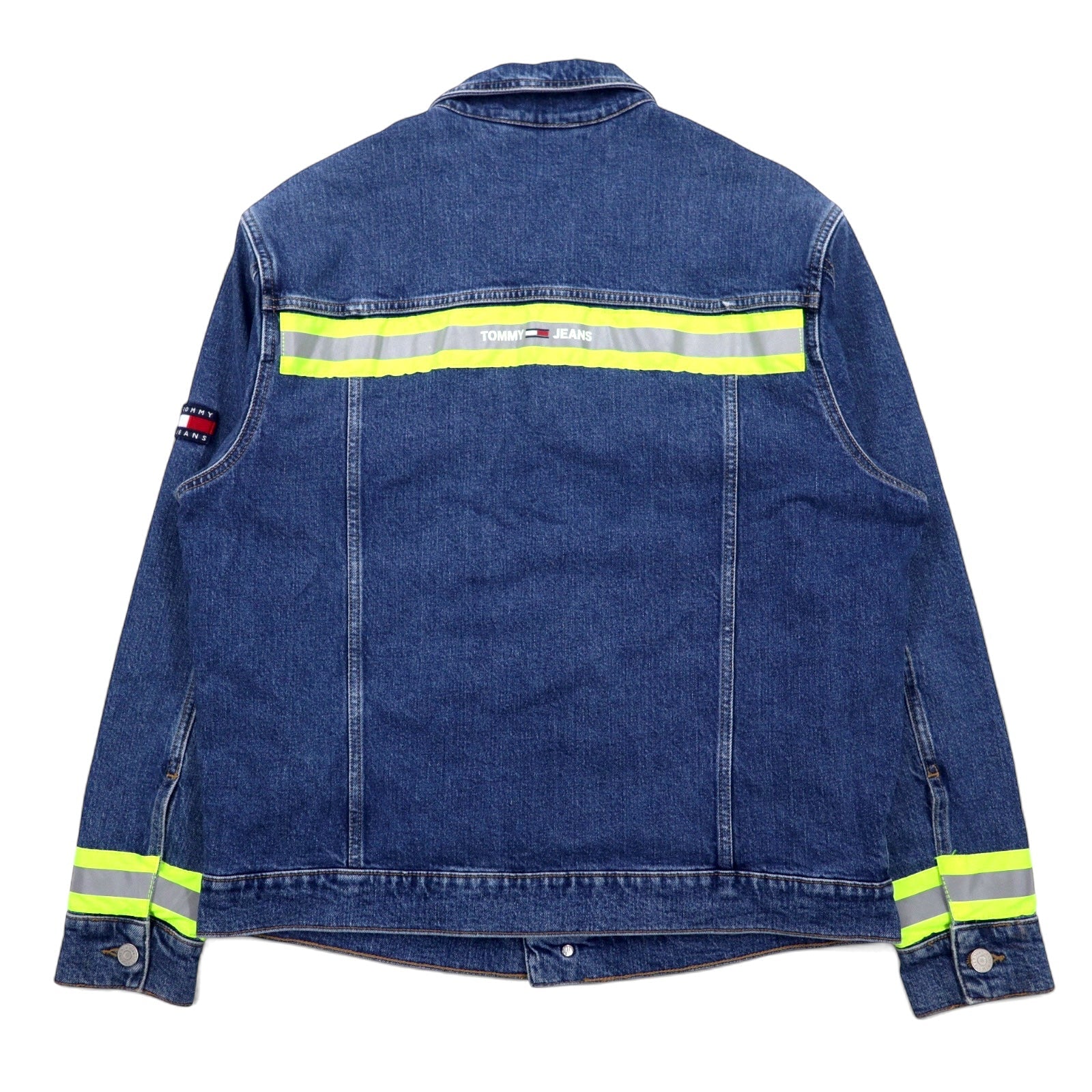 TOMMY JEANS Giacca oversize di jeans da camionista, taglia M, blu, con logo a bandiera riflettente, OVERSIZED DENIM TRUCKER JACKET DM0DM07596-1A5