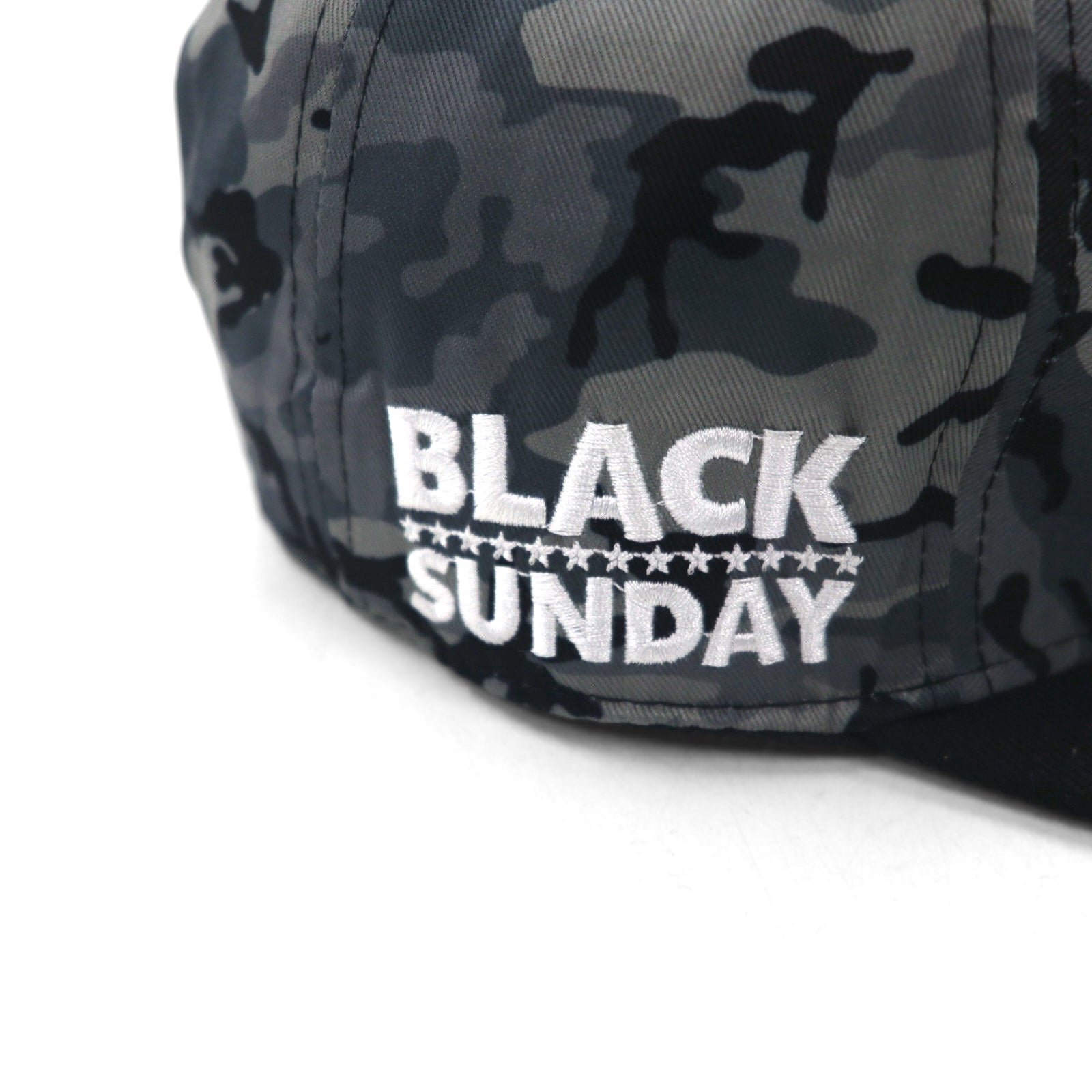 BLACK SUNDAY スナップバック ベースボールキャップ FREE ブラック カモフラ スカル プレート