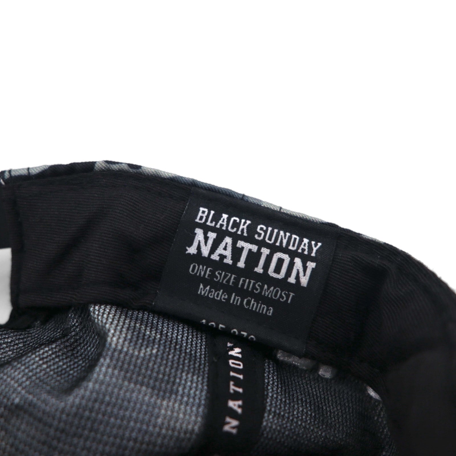 BLACK SUNDAY Snapback Baseball Cap FREE Nero Camouflage Teschio Piastra