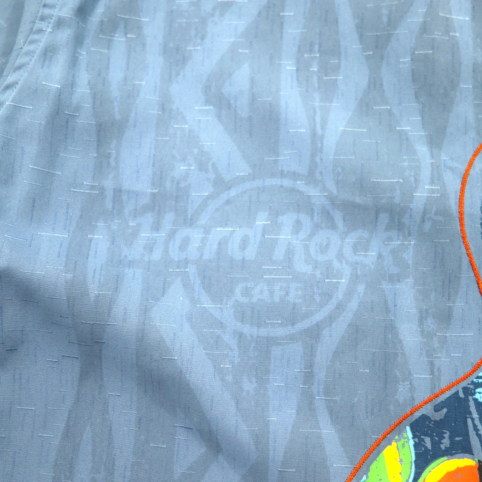 Hard Rock CAFE camicia a maniche corte collo aperto scollatura hawaiana XL blu navy rayon ricamata motivo chitarra Sashiko