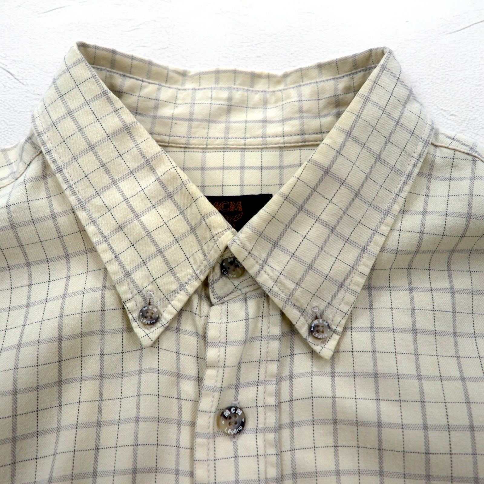 MCM Camicia Button-Down XL Beige a Quadri in Cotone Taschino sul Petto Logo Ricamato