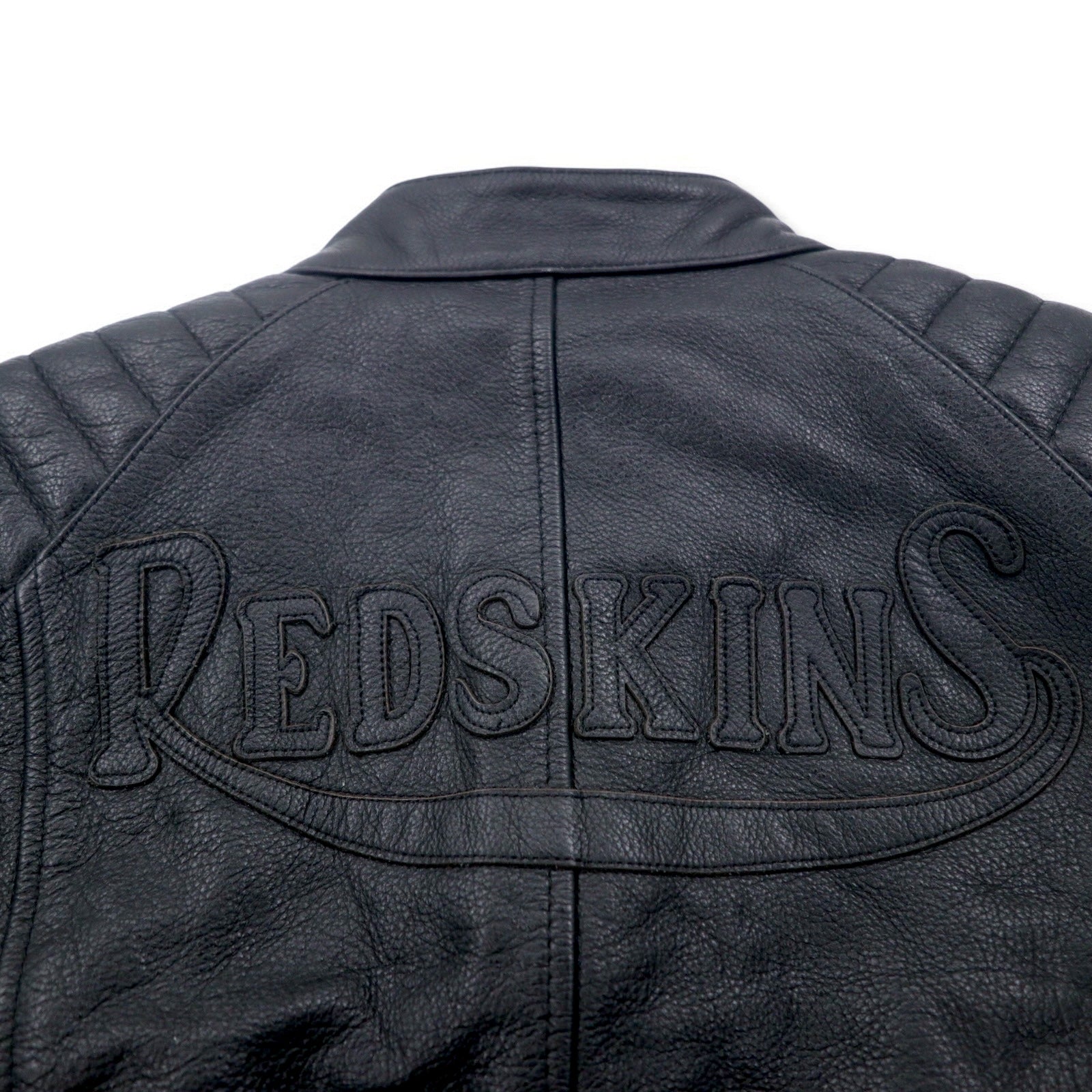 MOTORCYCLE TOGS REDSKINS Giacca da motociclista in pelle singola, taglia L, colore nero, con toppe Union Jack, logo posteriore e trapuntatura.