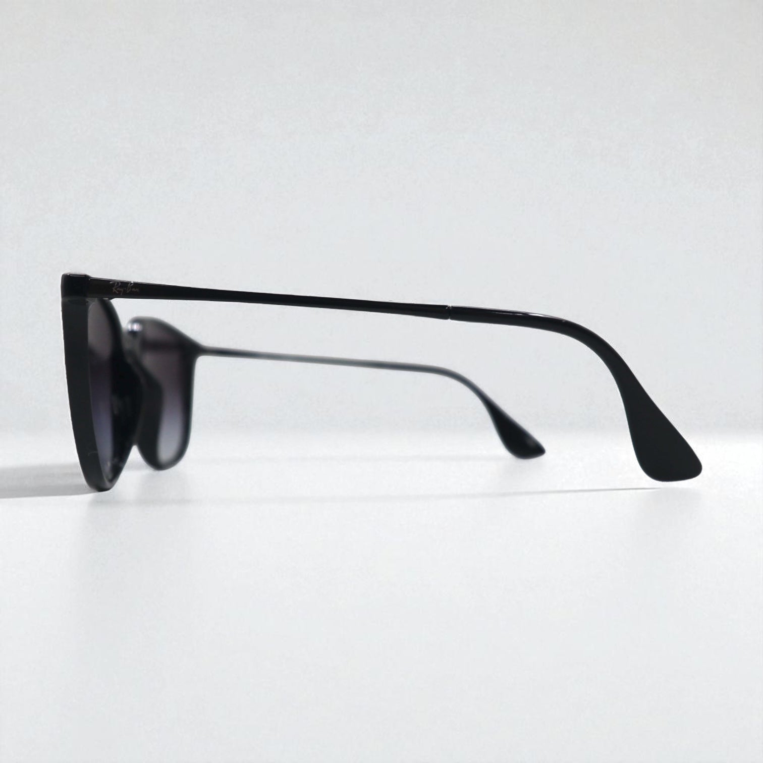 Ray-Ban ウェリントン サングラス ブラック グラデーション スクエア RB4348D 601/8G 57-18 145 3N 未使用品
