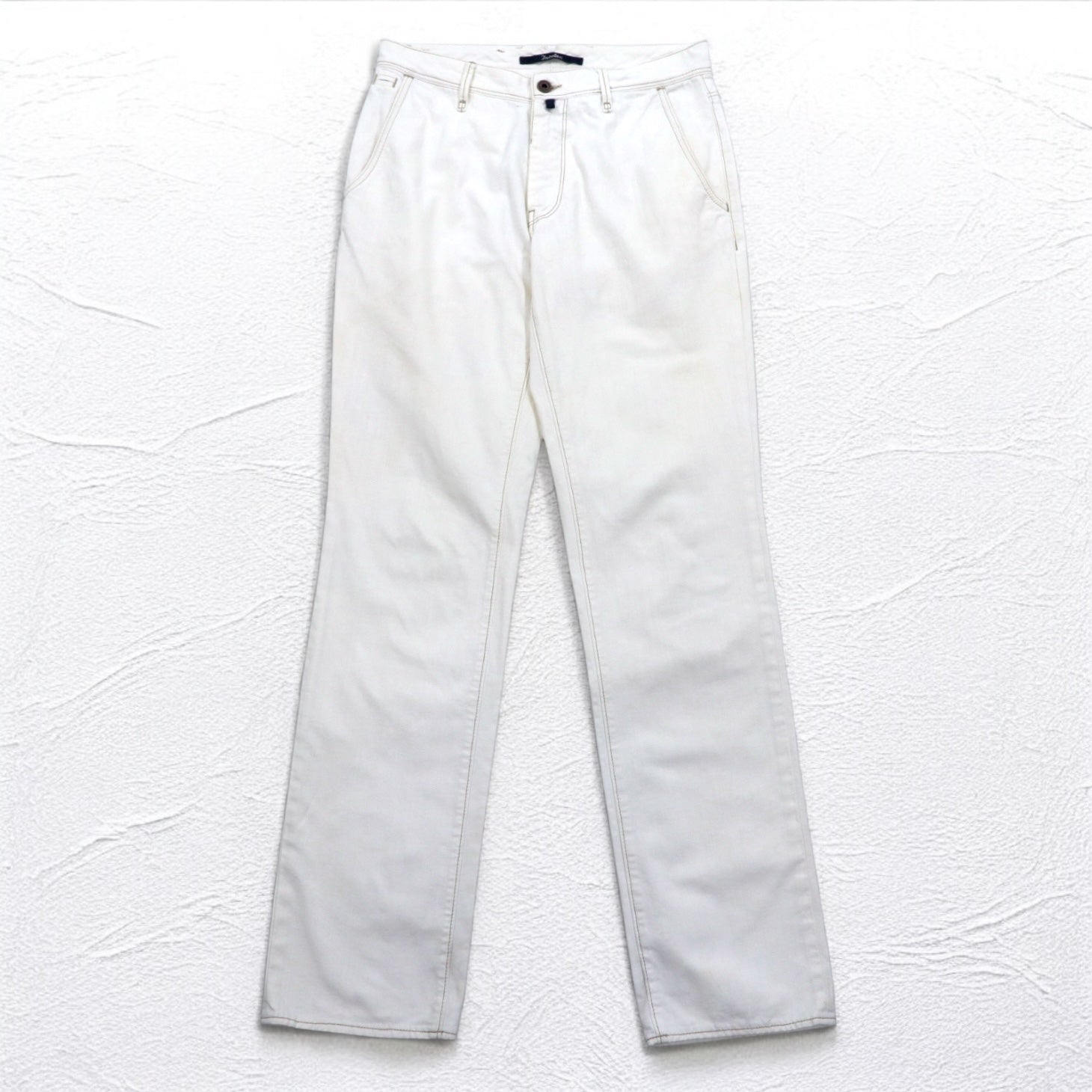 INCOTEX jeans dalla Romania, taglia M, bianchi, in cotone, modello TOMM SLIM, con patch in pelle e chiusura a zip.