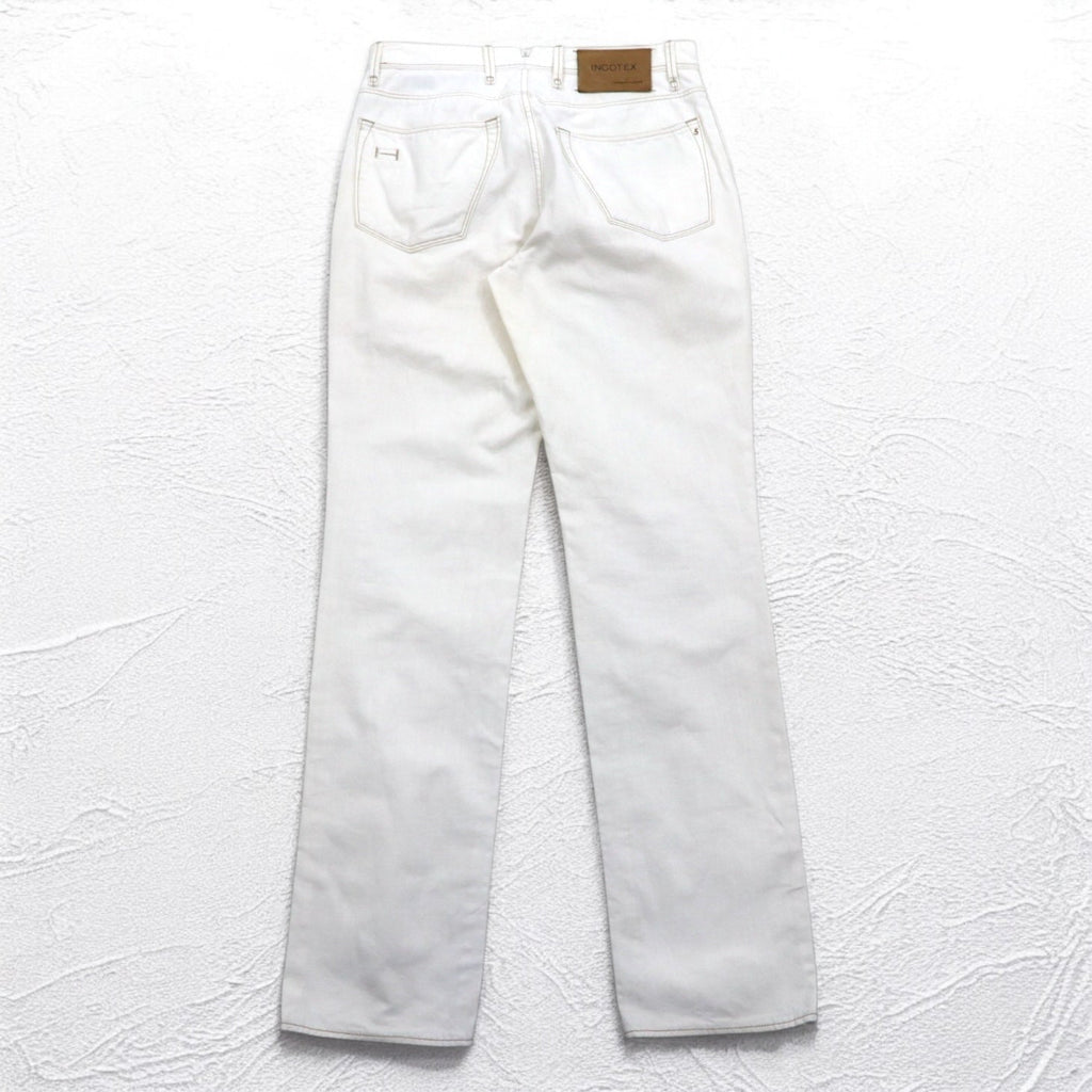 INCOTEX jeans dalla Romania, taglia M, bianchi, in cotone, modello TOMM SLIM, con patch in pelle e chiusura a zip.