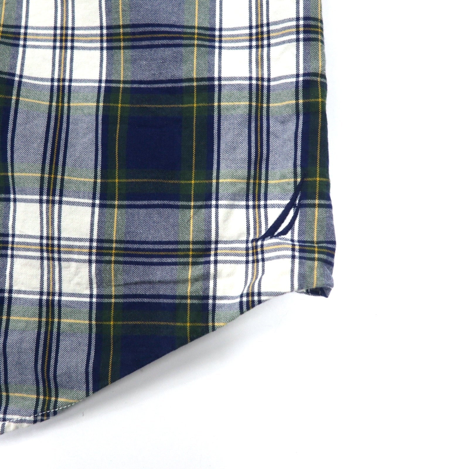 Camicia a quadri NAUTICA, taglia M, blu navy, motivo tartan multicolore, in cotone, prodotta a Mauritius.