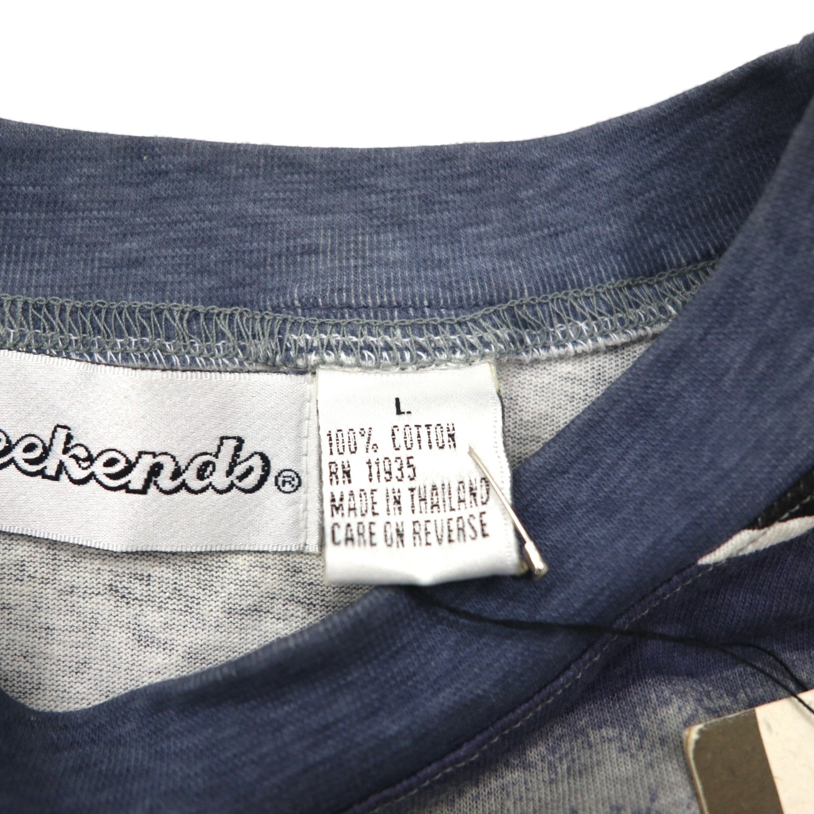 T-shirt a fantasia etnica anni '90, taglia L, grigia, fantasia all-over, a righe, in cotone, mai usata.