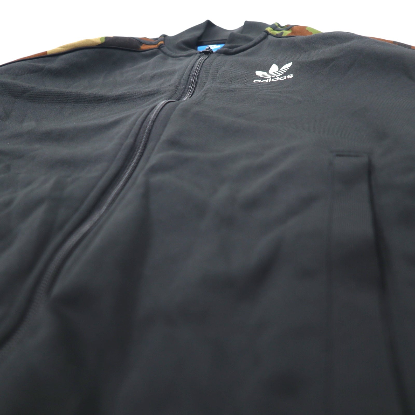 adidas Originals Giacca da Tuta ATP, Nero, Taglia XS, 3 Strisce Camo Superstar ESSENTIALS CAMO SUPERSTAR TRACK TOP, Logo Trifoglio, AY8172
