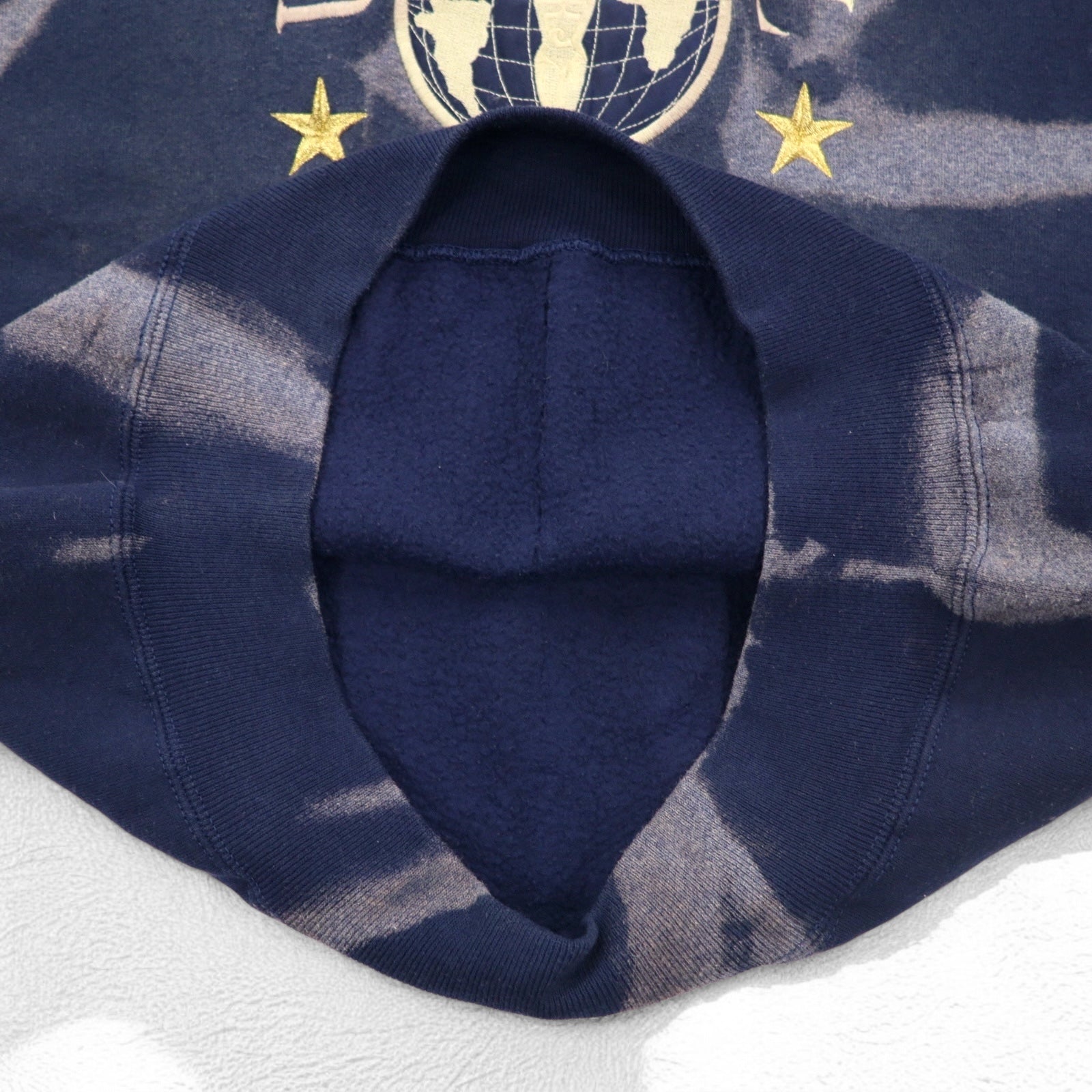 Anni '90 UNIVERSAL STUDIOS Felpa tie-dye ricamata L blu navy, interno felpato