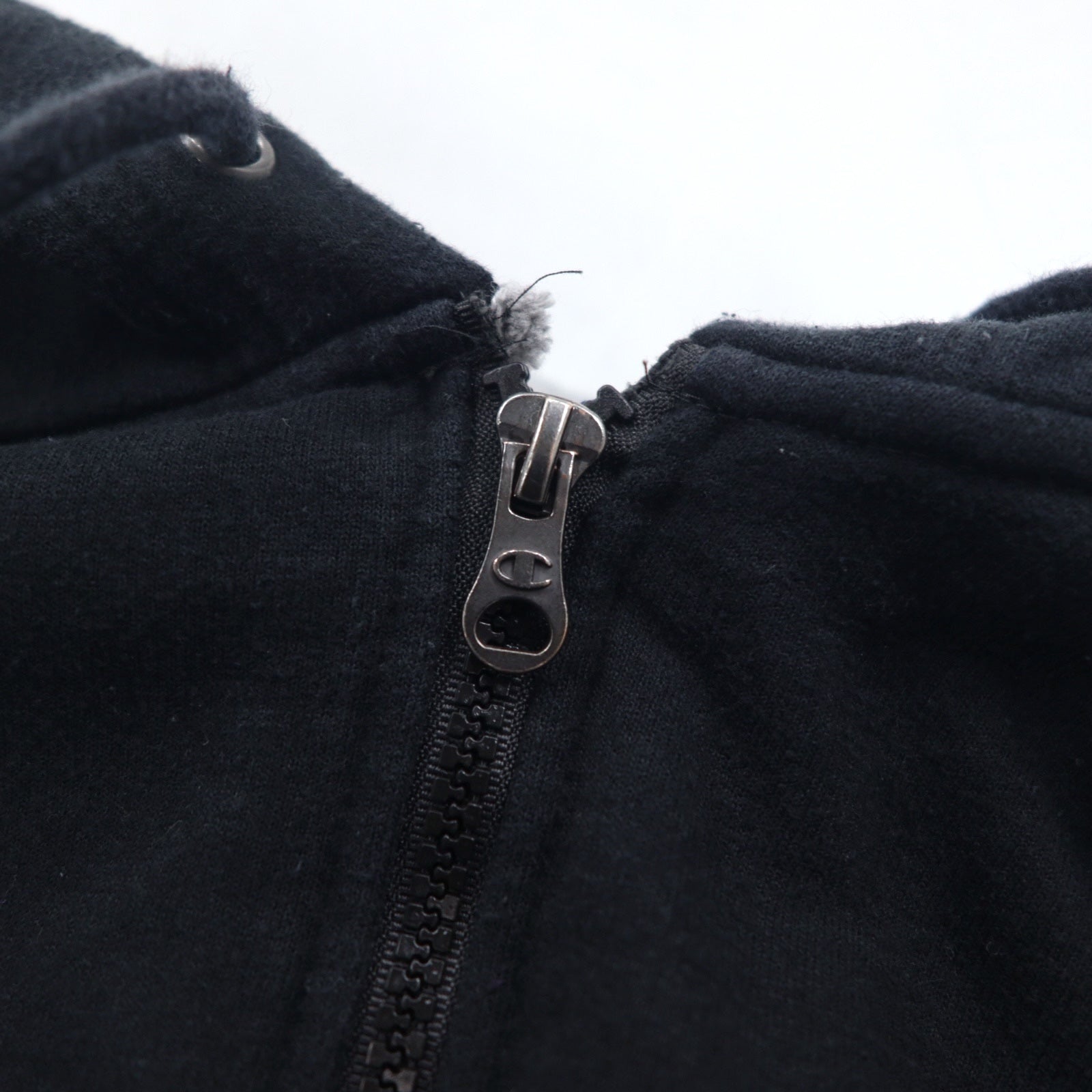 Champion - Felpa Full Zip taglia 4XL nera con logo ricamato, Made in Honduras