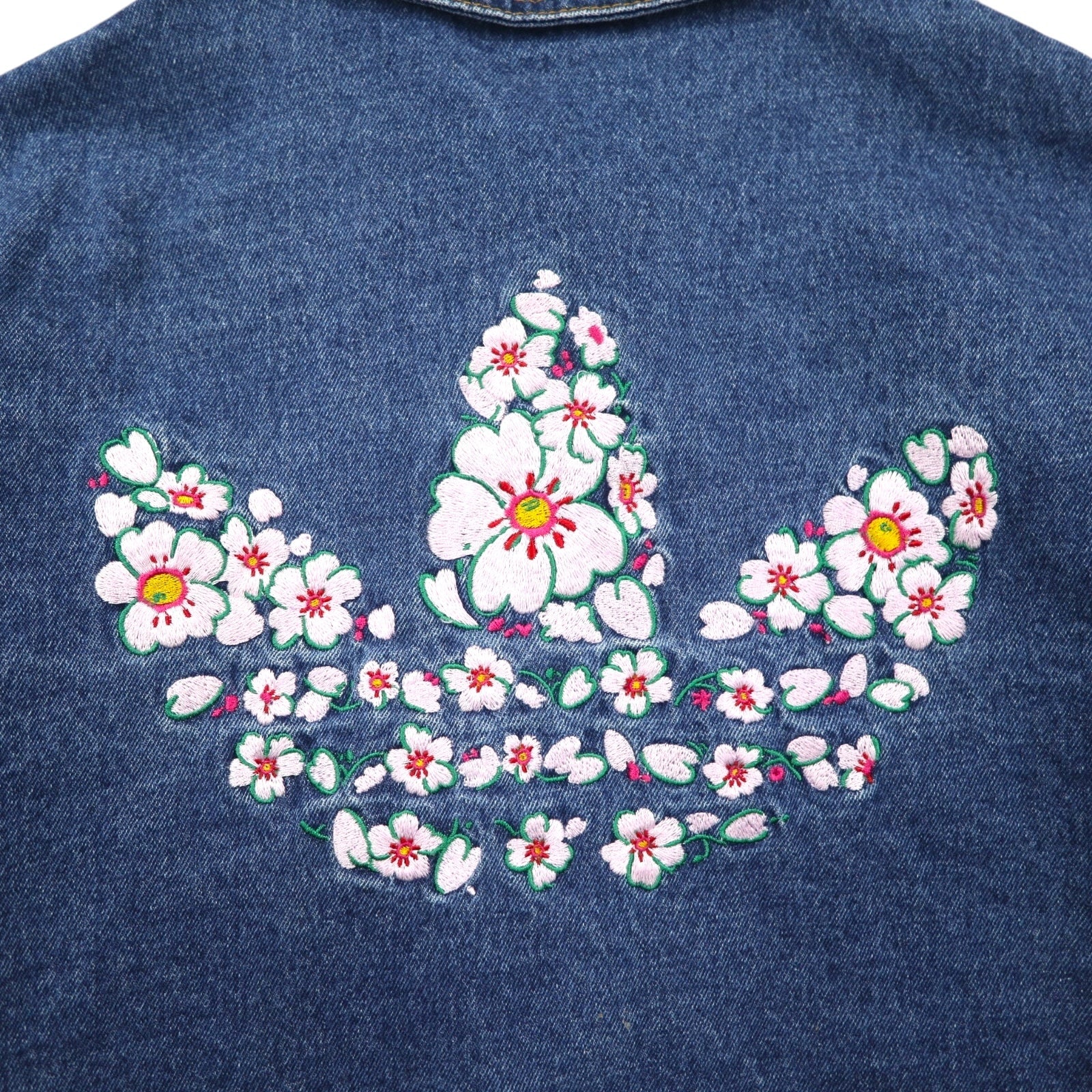 adidas originals クロップド 短丈 デニムジャケット Gジャン XL インディゴ 刺繍 ワイド IP3767  トレフォイル 3ストライプス フローラル
