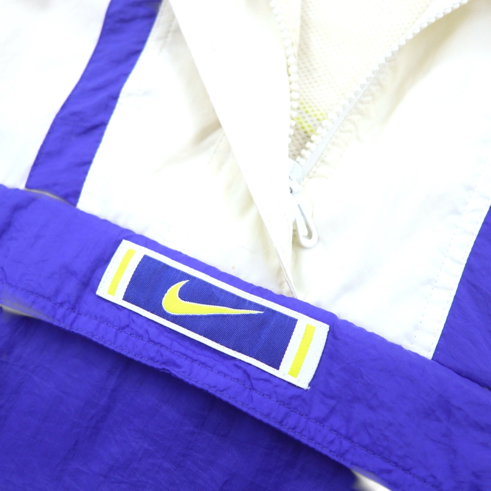 NIKE anni '90, etichetta argento, giacca a vento a pullover, taglia L, blu e bianca, in poliestere, con Swoosh, coulisse