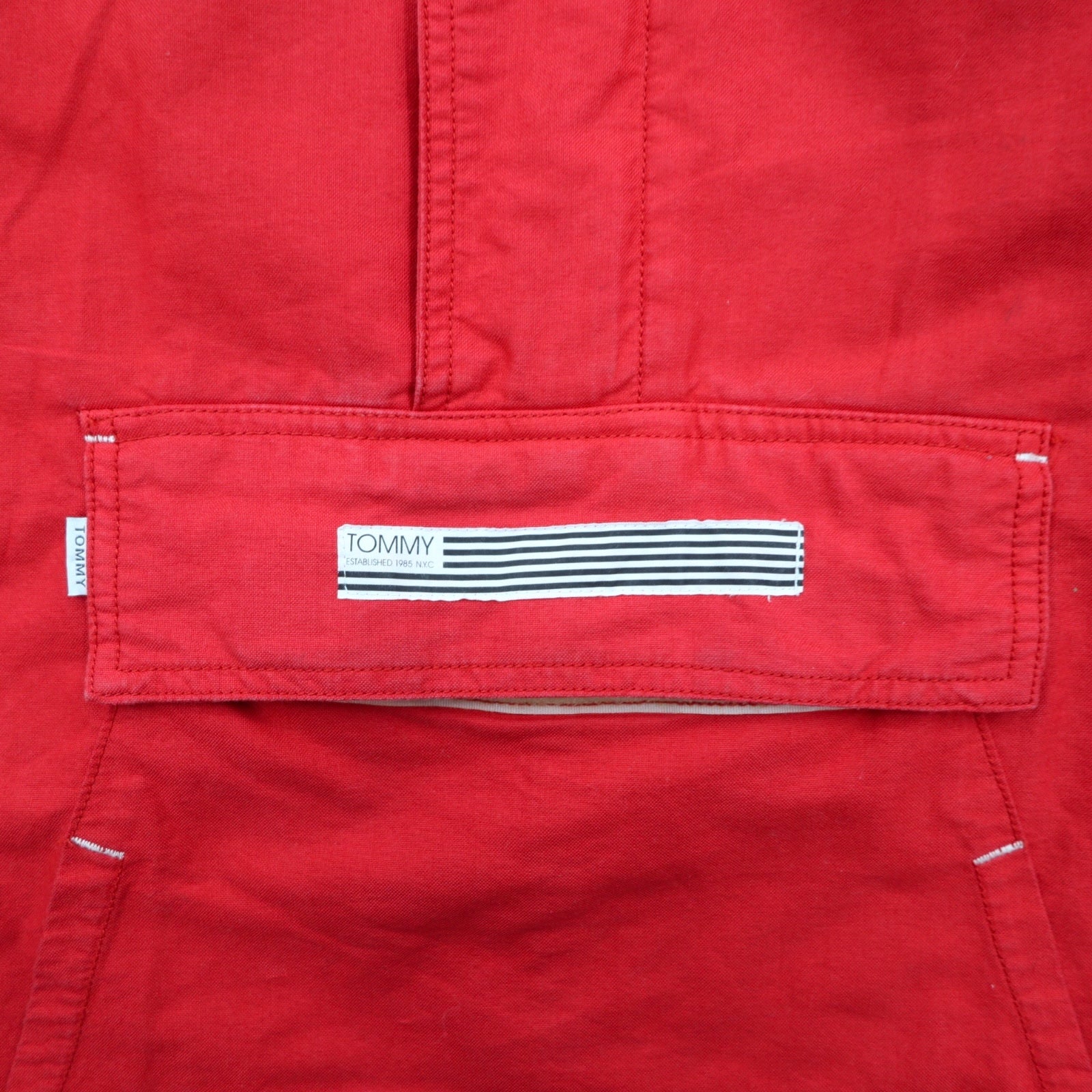 TOMMY アノラックパーカー S レッド コットン ハーフジップ ドローコード カンガルーポケット