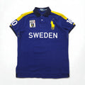 Polo by Ralph Lauren anni '90, polo ricamata a cavallino grande SWEDEN, taglia L, blu, cotone piqué, numerata CUSTOM FIT
