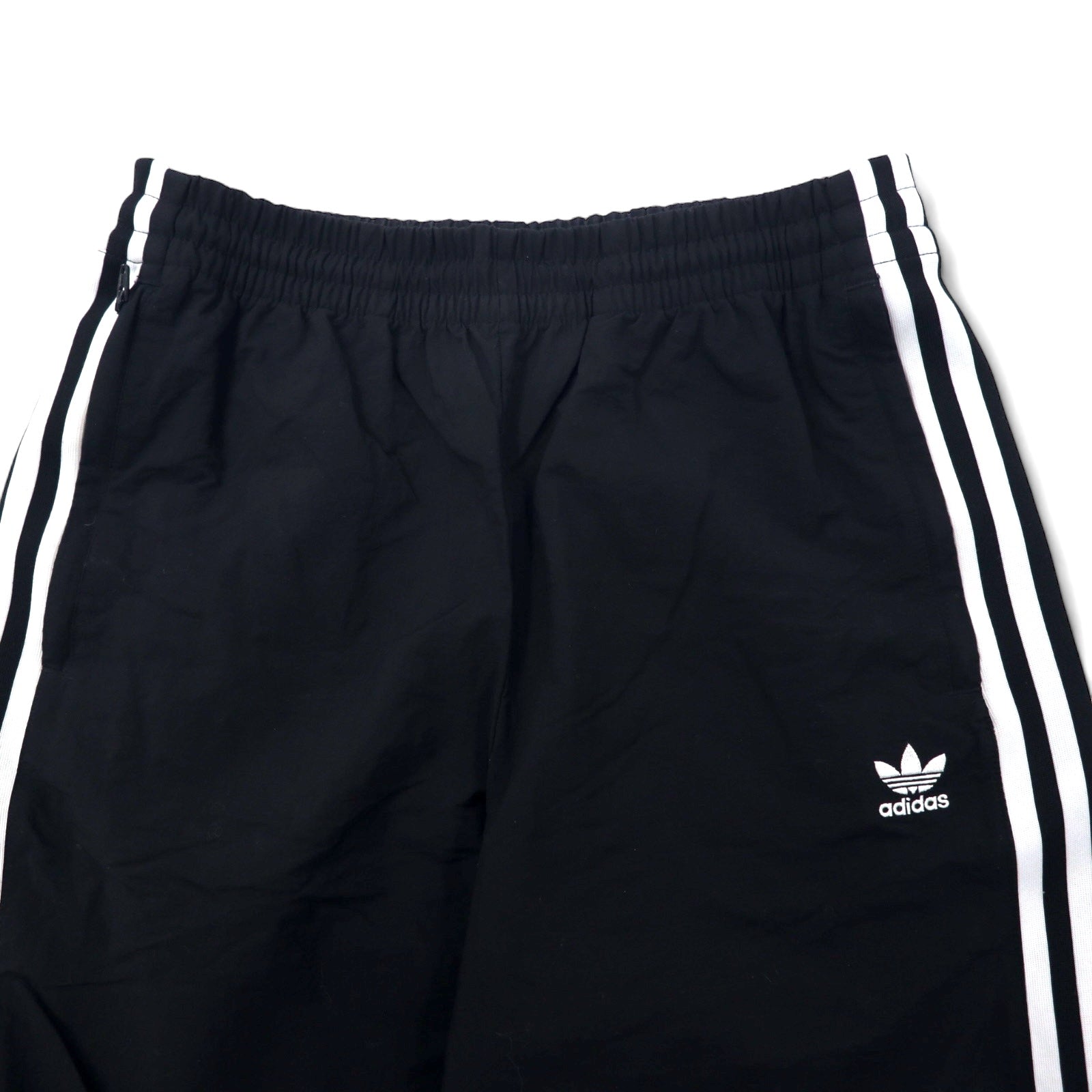 adidas originals Pantaloni da tuta XOT neri in nylon con logo a trifoglio 3 strisce LOCK UP TRACK PANTS ED7542