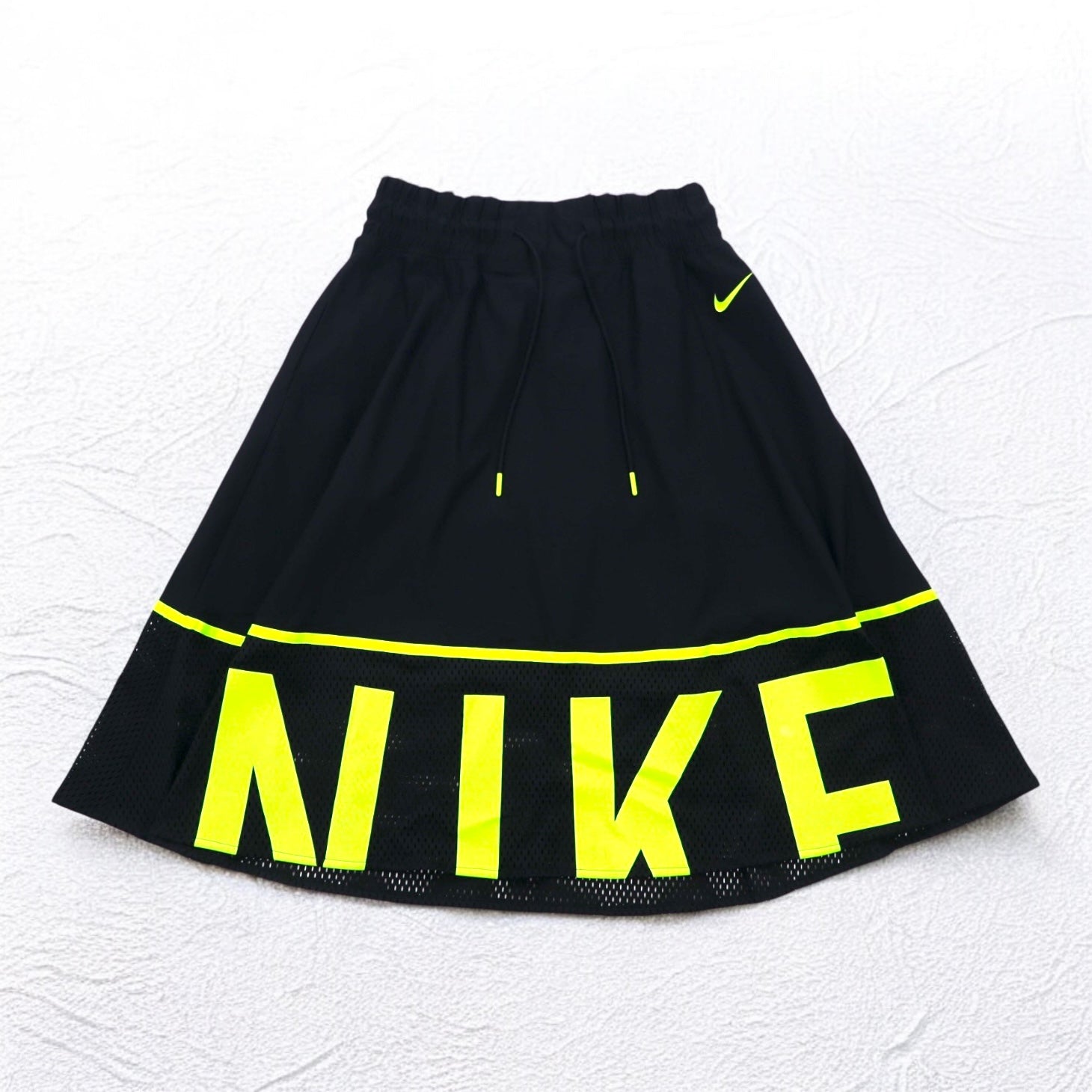 NIKE Gonna in mesh M Nera Gialla Stampa logo AS W NSW SKIRT MESH CU4031-017