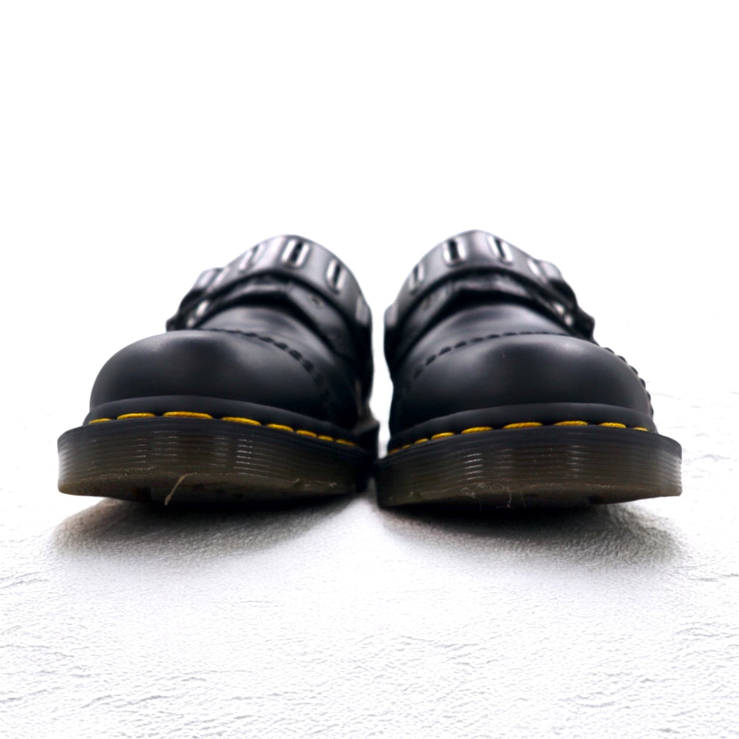 Dr. Martens Scarpe Basse con Fibbia in Pelle Liscia QUYNN LOW BUCKLE LEATHER SHOES 25603001, 26cm, Nero