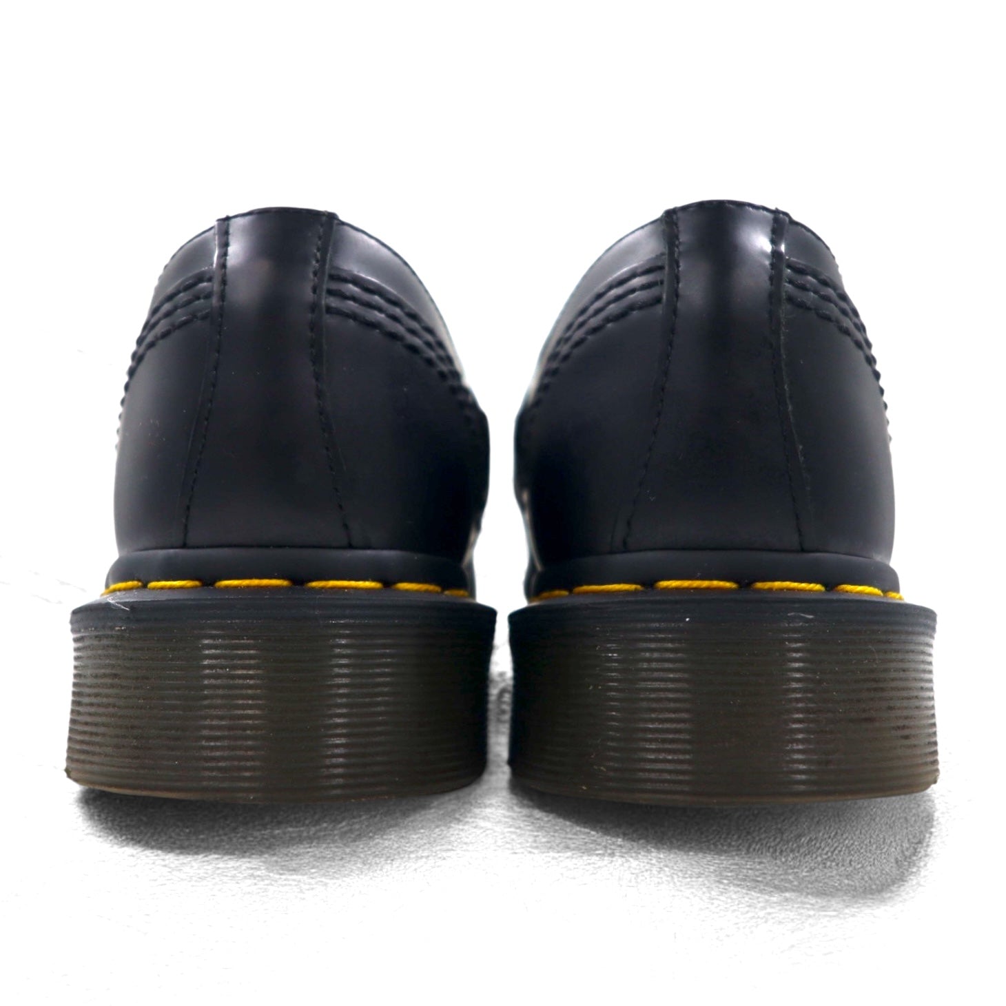 Dr. Martens Scarpe Basse con Fibbia in Pelle Liscia QUYNN LOW BUCKLE LEATHER SHOES 25603001, 26cm, Nero