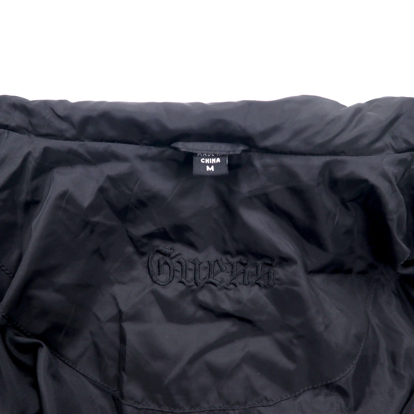 GUESS piumino a collo alto anni '90, taglia M, nero, in nylon, doppia cerniera, logo ricamato