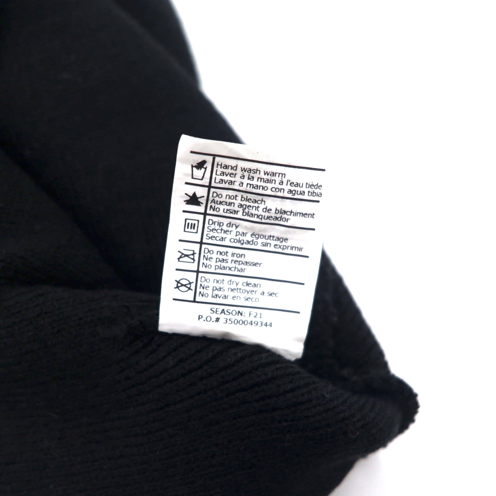 Carhartt Berretto in maglia in acrilico nero, taglia unica, con logo Madison, prodotto in Canada