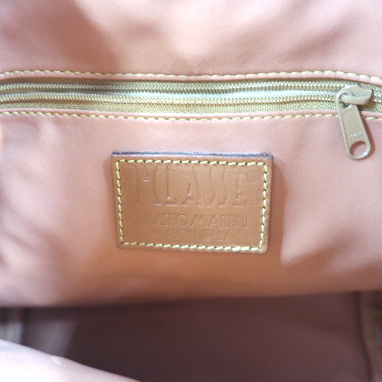 PRIMA CLASSE Borsa a tracolla con coulisse in PVC beige e pelle, motivo mappa del mondo, Made in Italy