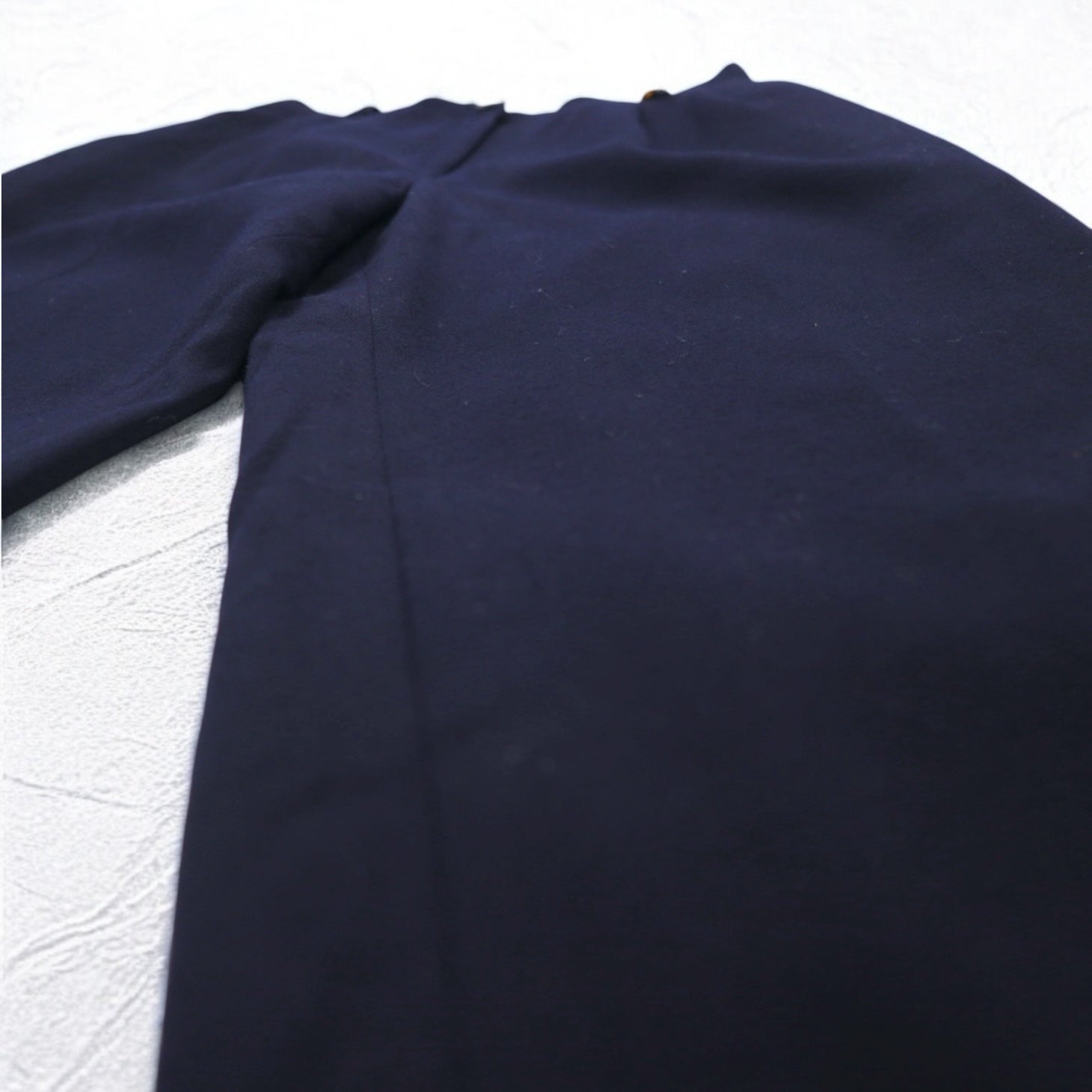 DAKS Pantaloni alla caviglia a pieghe facili in misto cashmere, taglia M, blu navy, lana, Made in Japan