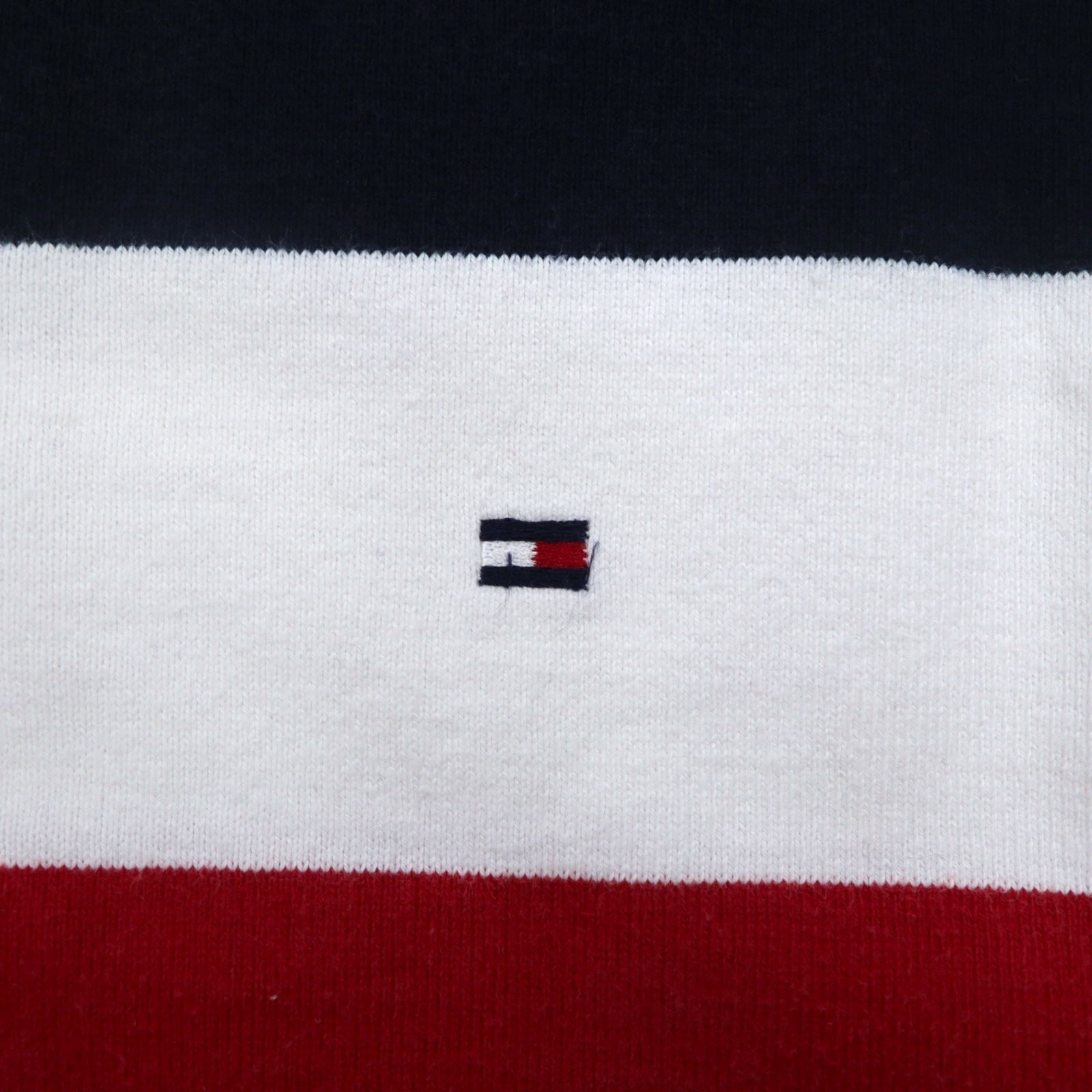 TOMMY HILFIGER Polo rugby a collo alla coreana, taglia M, righe tricolori, scollo Henley