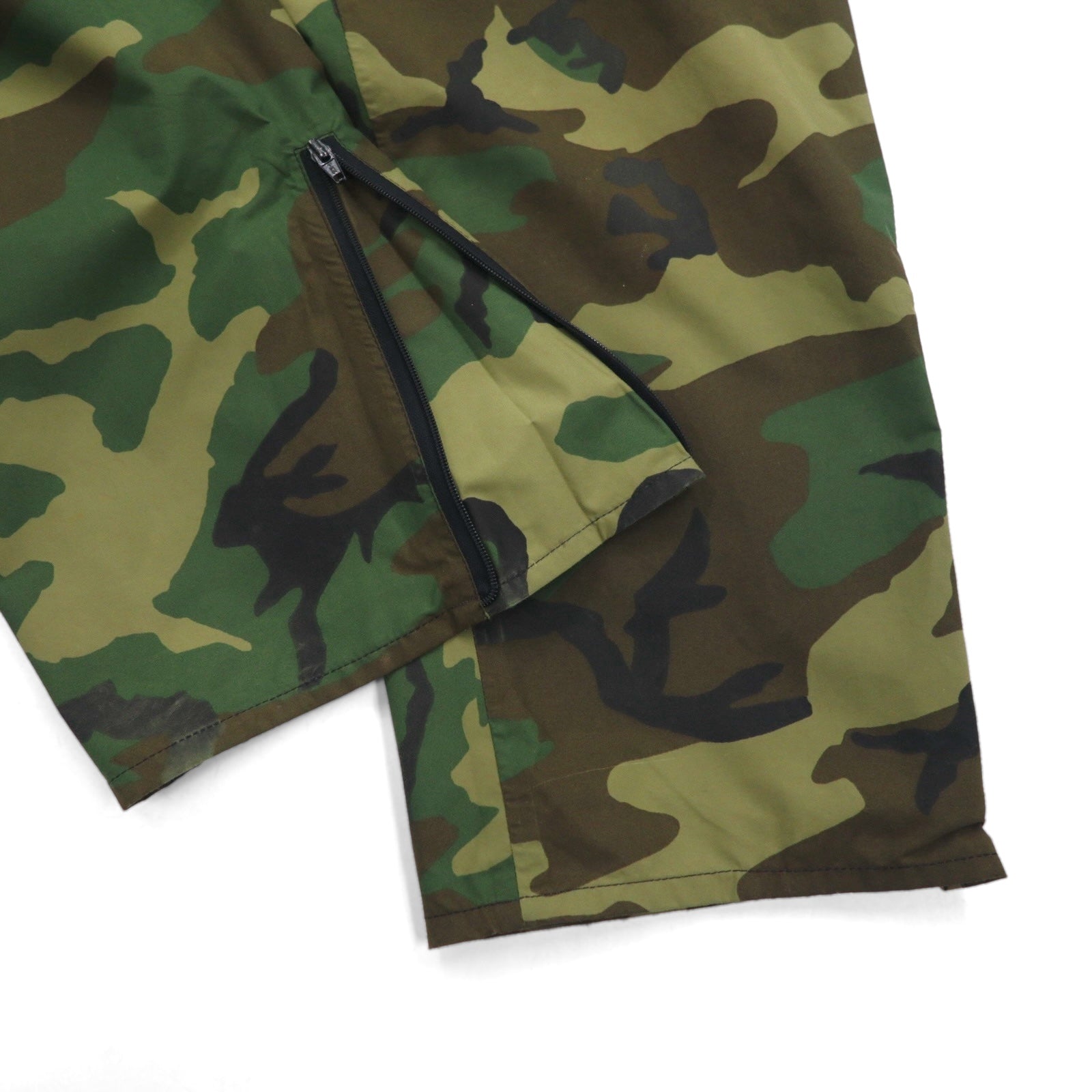 Pantaloni over US ARMY anni '90 GORE-TEX in nylon taglia M kaki mimetici U.S.CAVALRY
