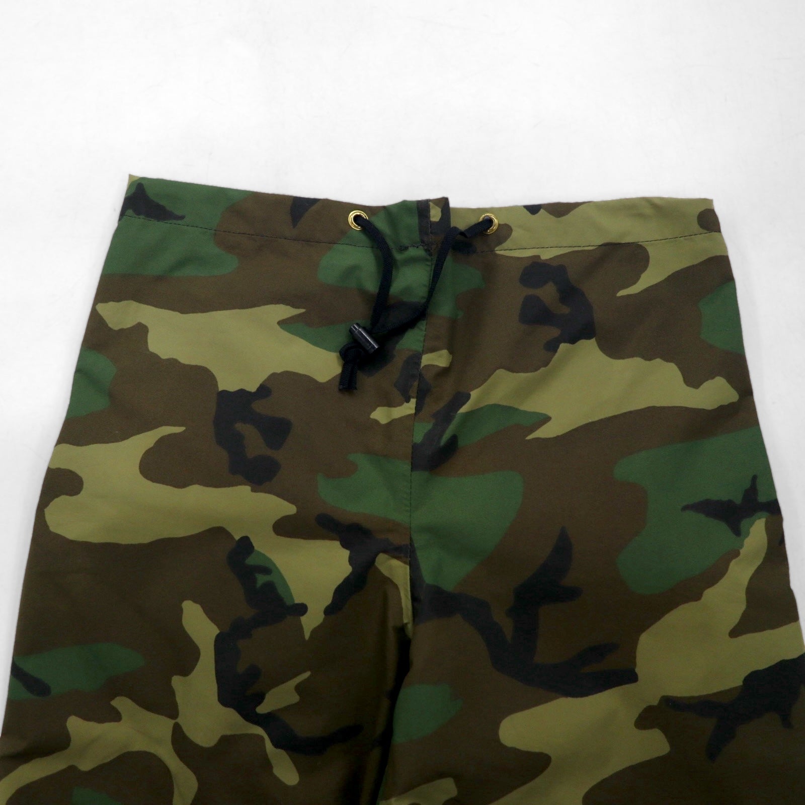 Pantaloni over US ARMY anni '90 GORE-TEX in nylon taglia M kaki mimetici U.S.CAVALRY