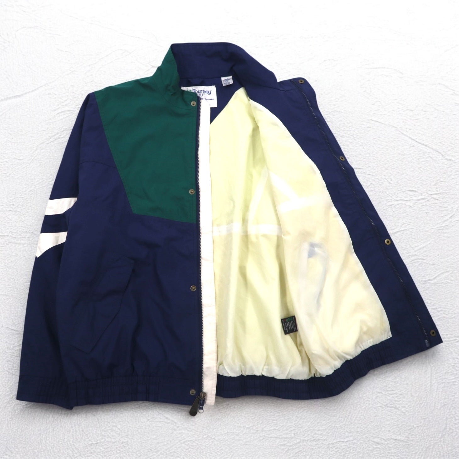 Vintage anni '90 USA Made Windbreaker TOURNEY anni '90 Prodotto negli USA Gore-Tex GORE-TEX Giacca in nylon XXL Verde Navy Impermeabile