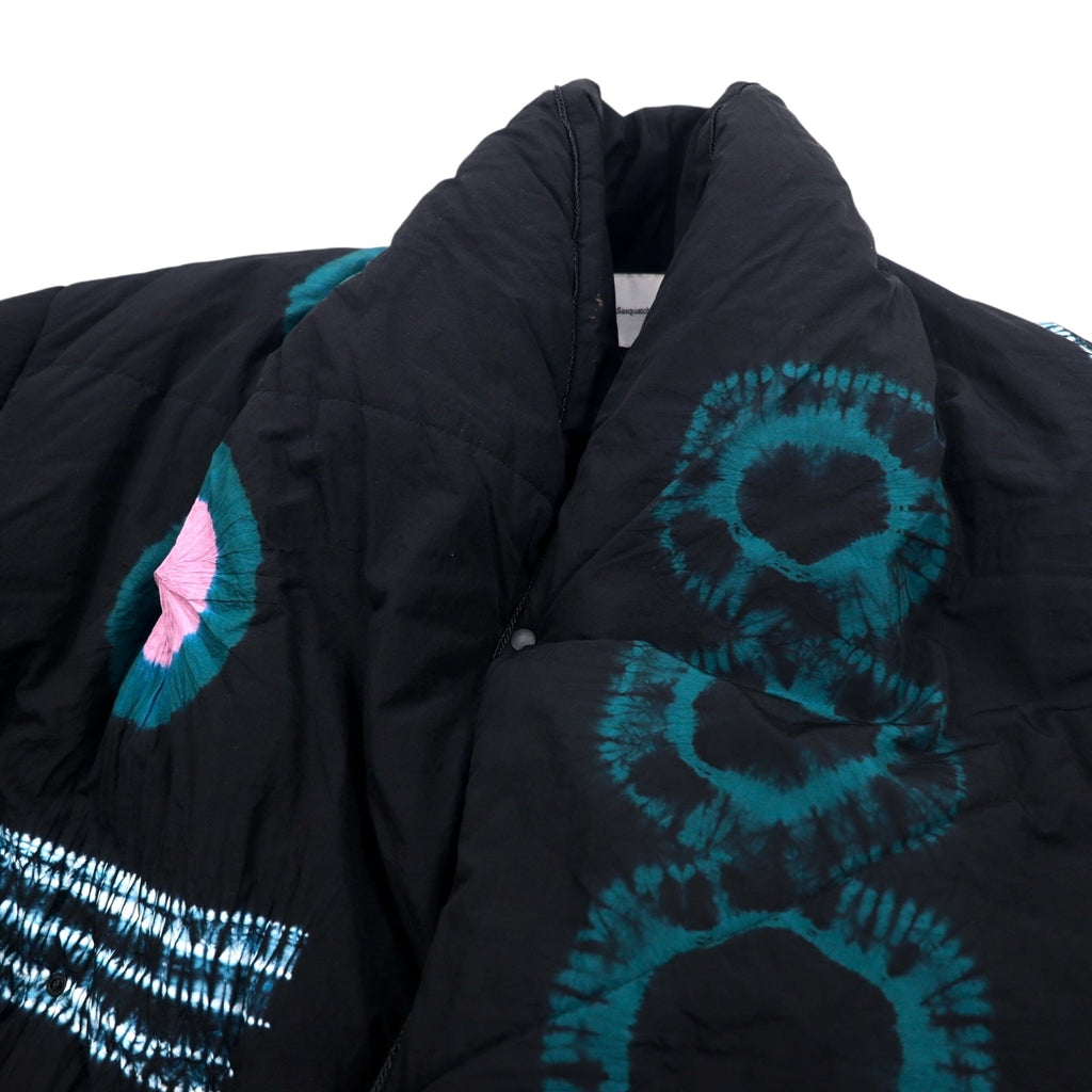 Sasquatchfabrix. Cappotto imbottito ORIENTAL DOWN COAT S nero, fantasia, tie-dye, bottoni a pressione 20AW-JKH-002
