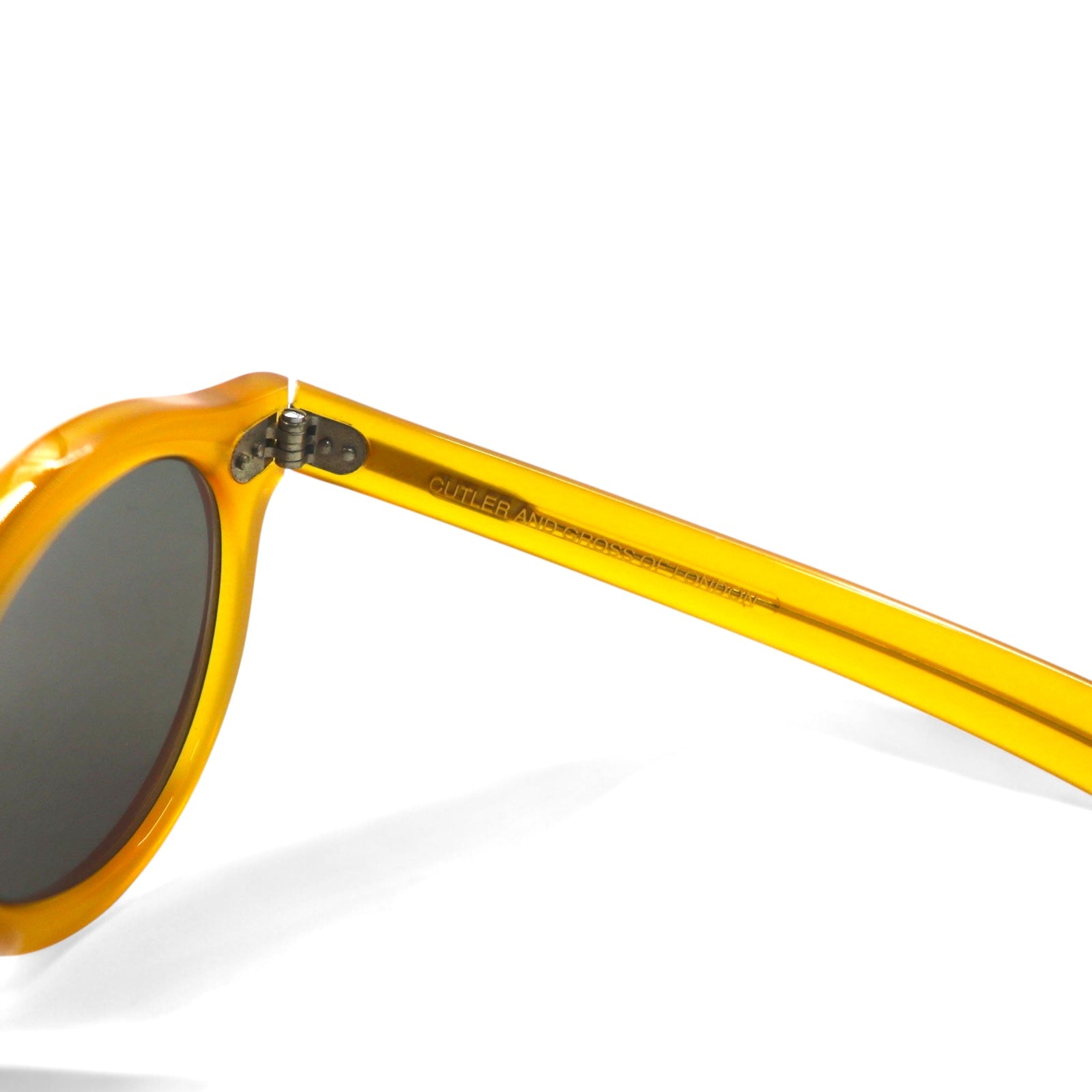 CUTLER AND GROSS LONDON Occhiali da sole Boston Montatura in celluloide gialla 0197 FATTI A MANO