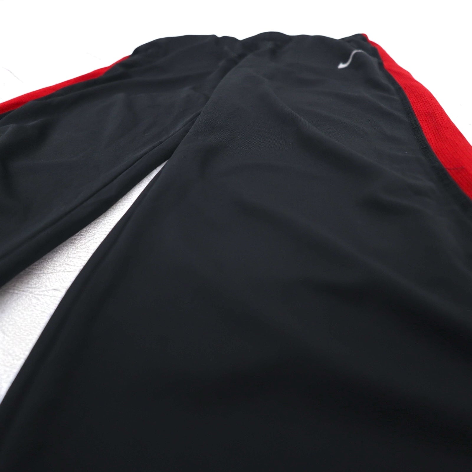 NIKE Pantaloni della tuta, taglia L, nero e rosso, con strisce laterali, swoosh, DRI-FIT 425787-012