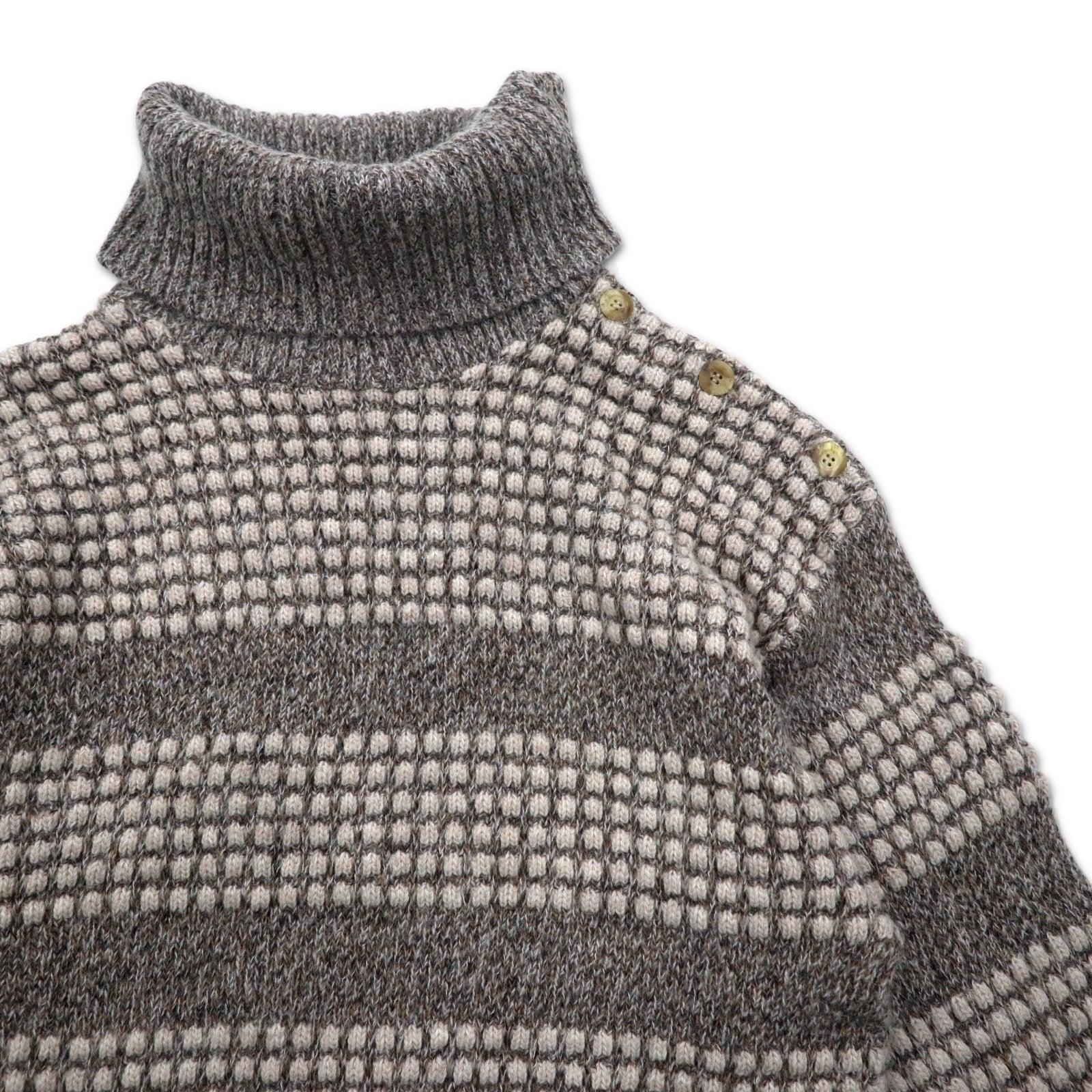 Maglione dolcevita a coste New Man PARIS anni '90, fabbricato in Francia, taglia L, bianco e grigio, in acrilico con bottoni sulle spalle.