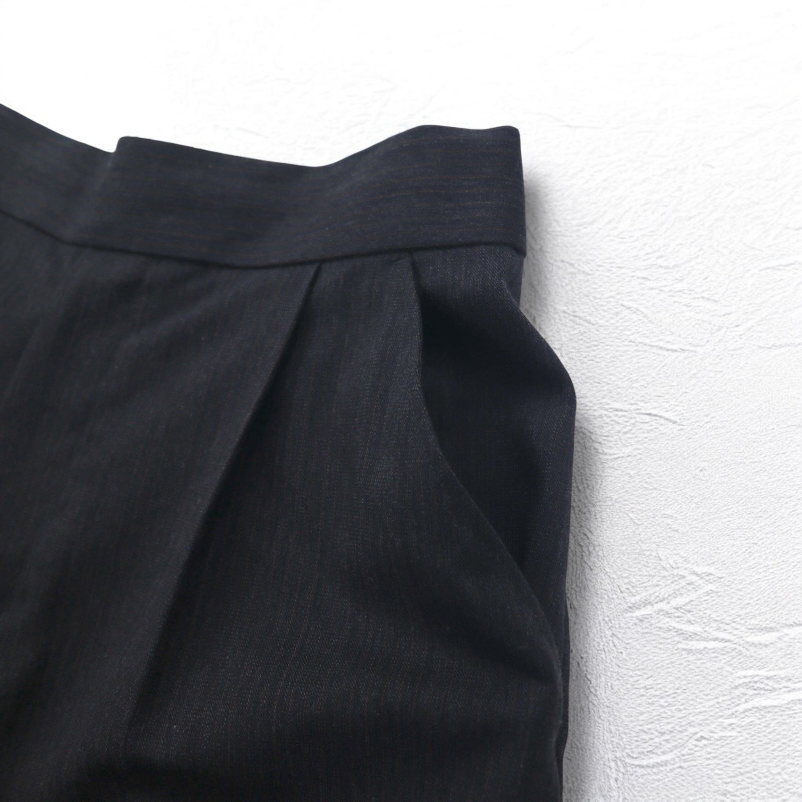 SOUMO Pantaloni larghi con pieghe M grigi lana spacco Made in Japan