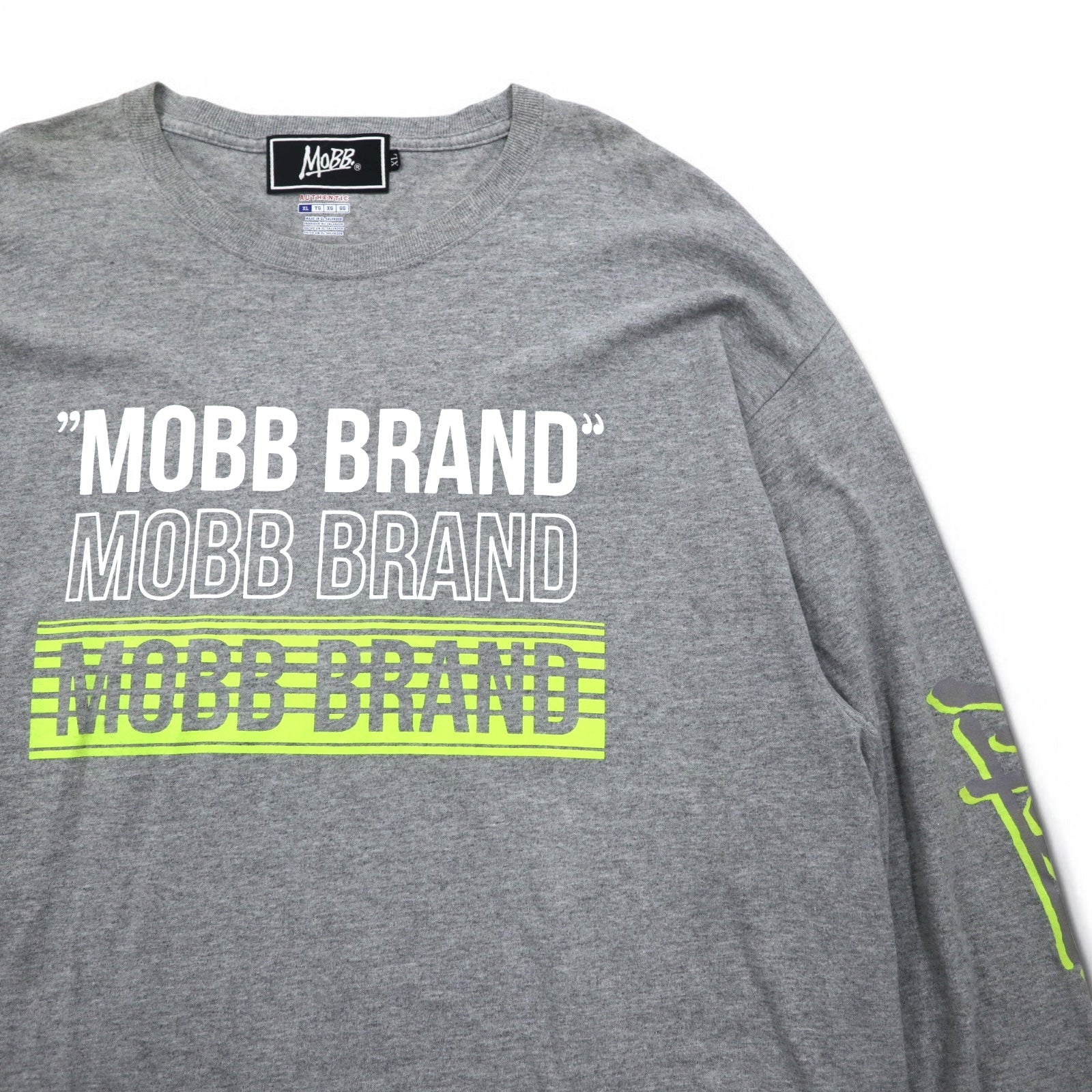 MOBB. × Champion T-shirt a maniche lunghe XL grigio stampa sulle maniche Made in El Salvador