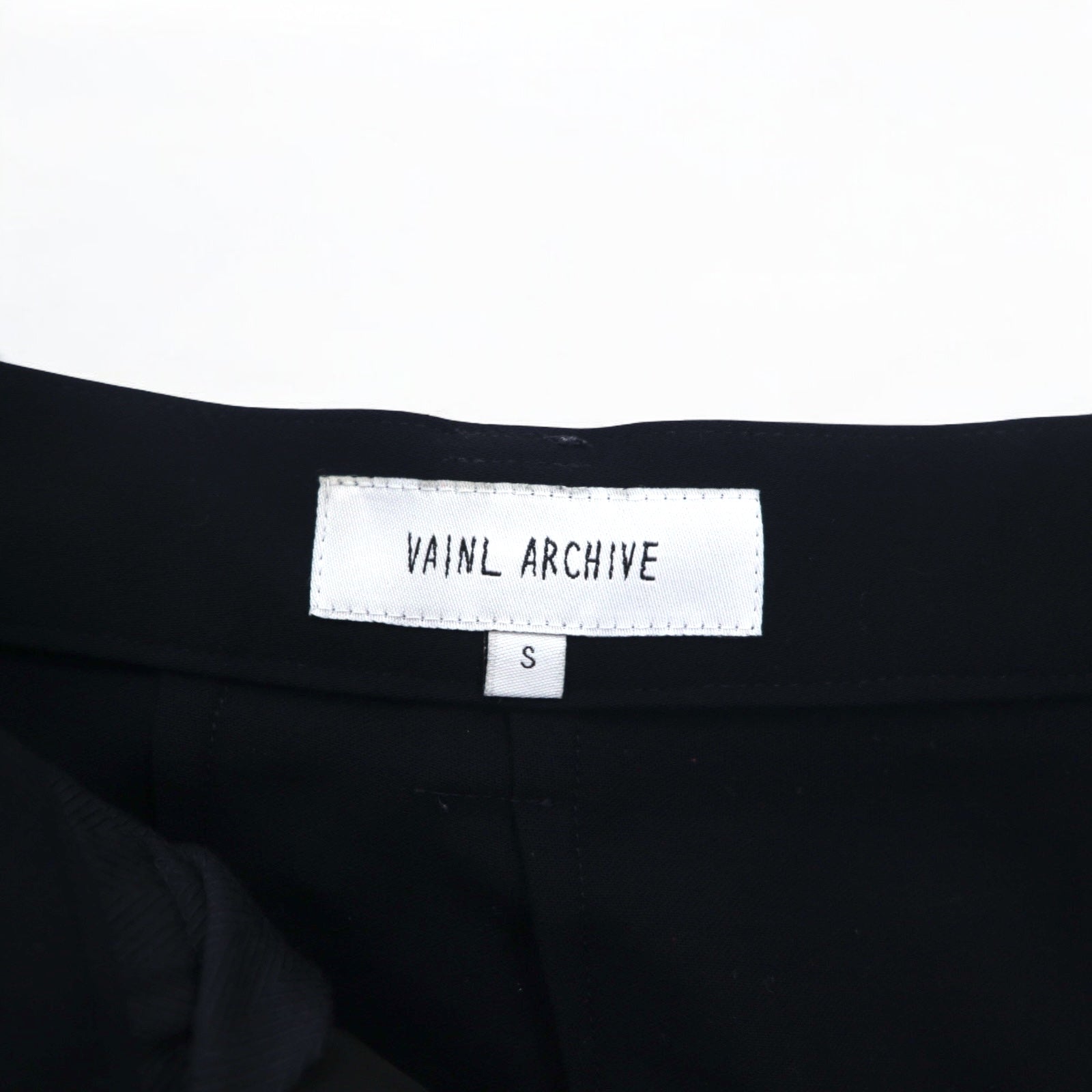 VAINL ARCHIVE Pantaloni a gamba larga con pinces, taglia S, blu navy, in lana, modello 2216022, Made in Japan