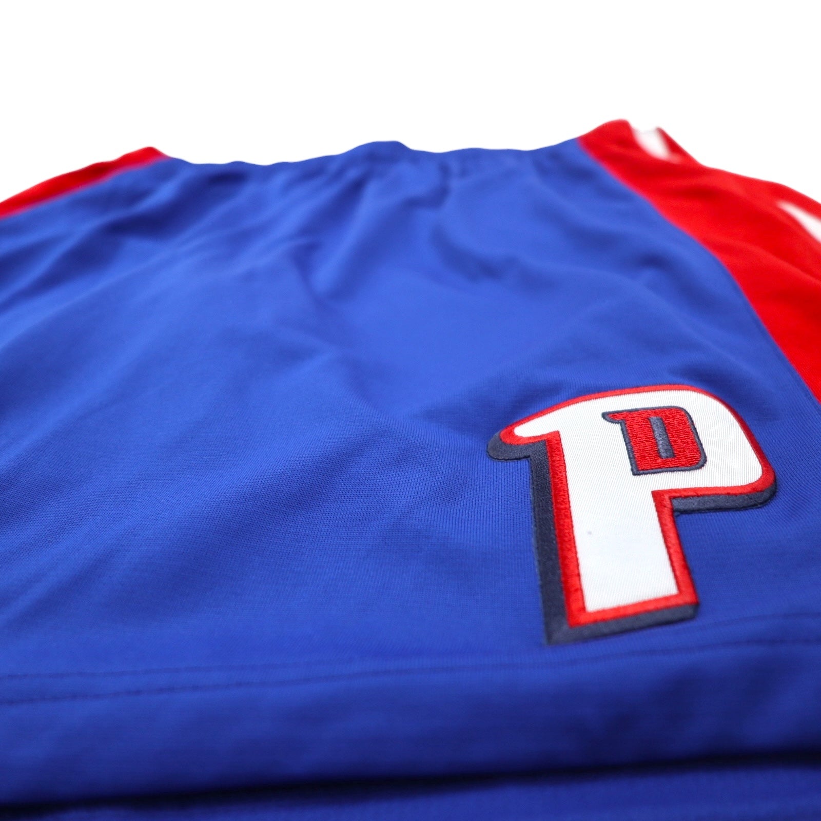Pantaloncini adidas 3XL blu NBA Detroit Pistons, in poliestere CLIMA COOL, sotto il ginocchio.