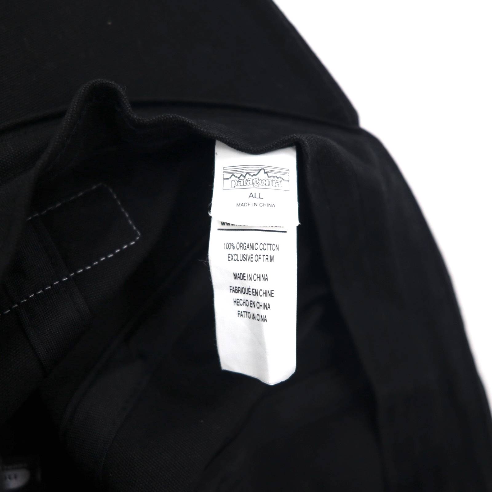 patagonia P-6 ラベル トラッド キャップ ALL ブラック コットン 38296