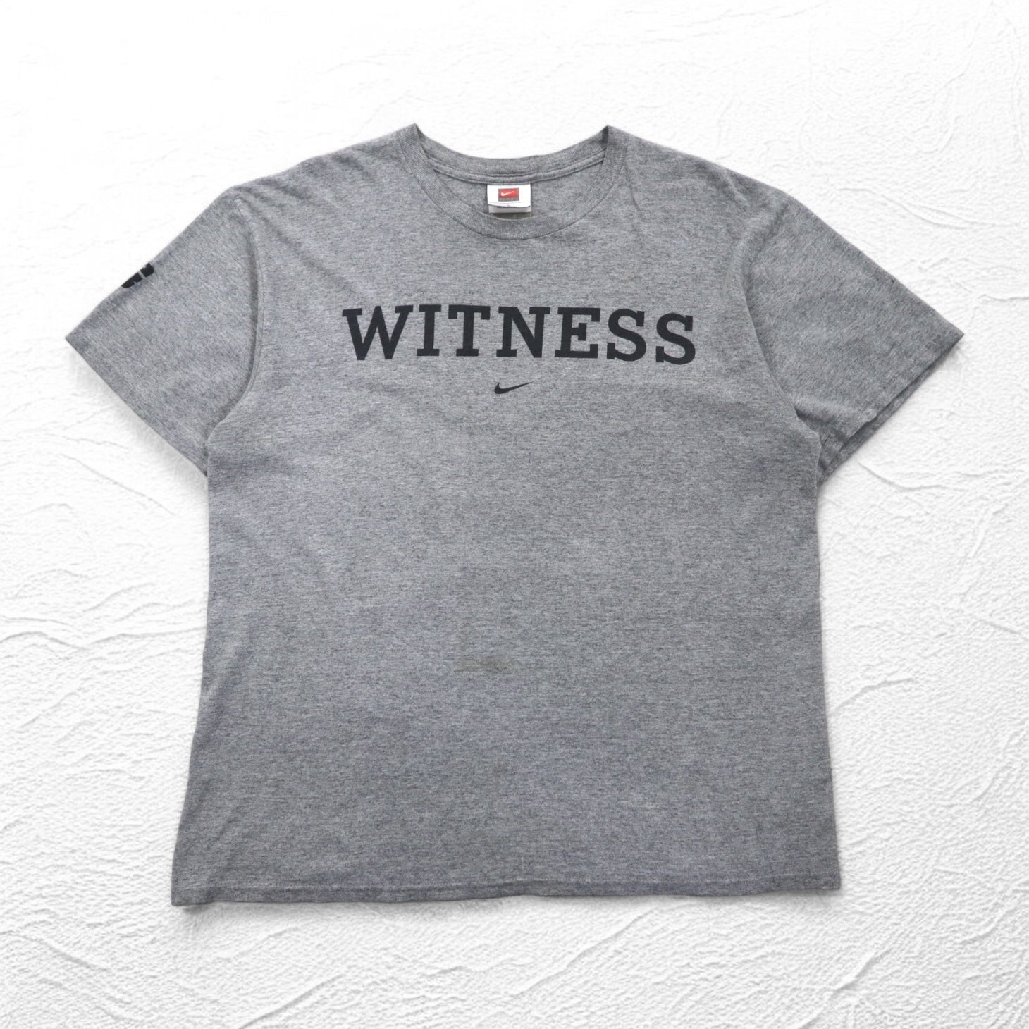 NIKE Anni 2000 etichetta TEAM T-shirt WITNESS L grigia cotone swoosh centrale Made in Mexico