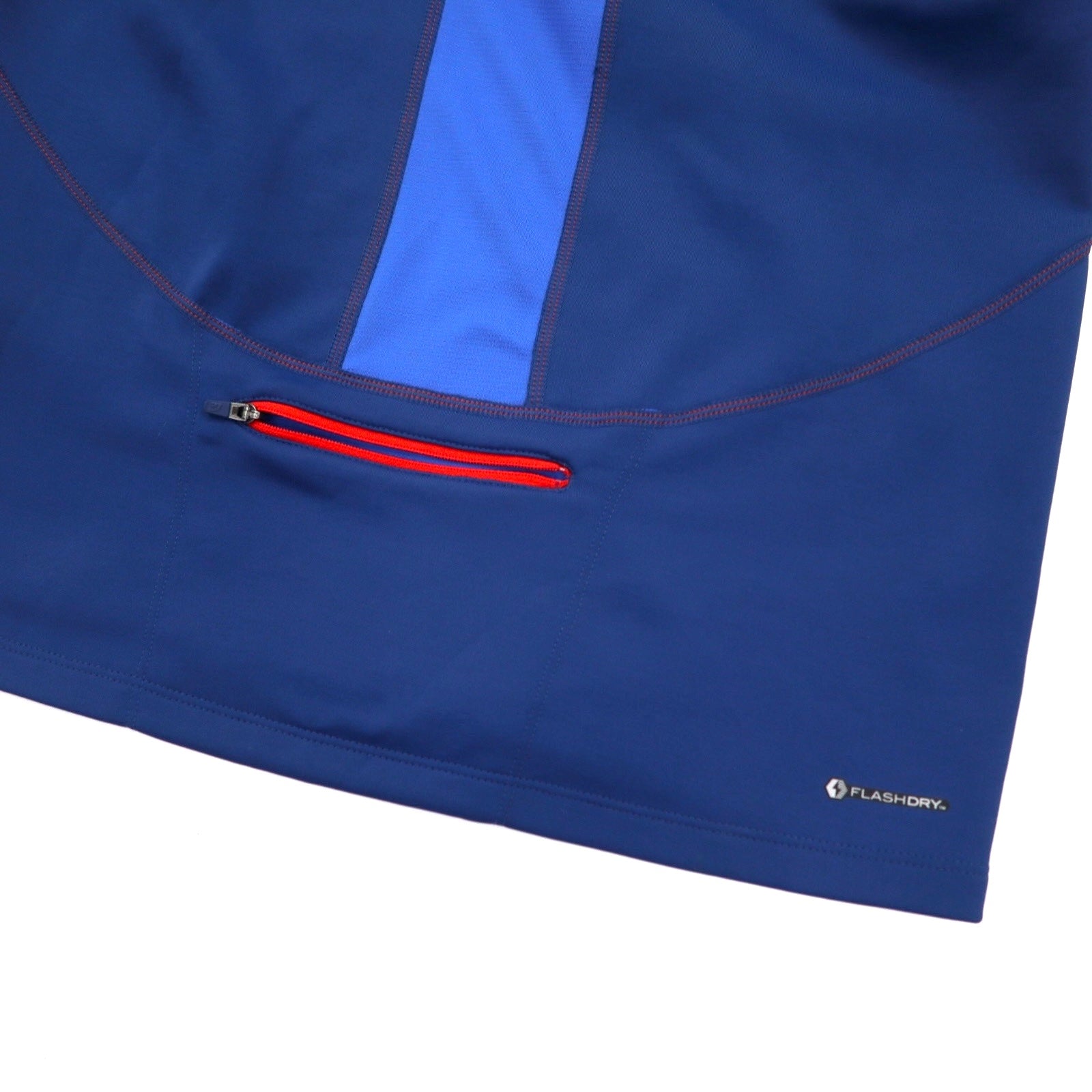 THE NORTH FACE T-shirt tecnica FlashDry a mezza zip, taglia M, blu navy, in poliestere elasticizzato, con tecnologia FLASHDRY e fori per i pollici, standard US.