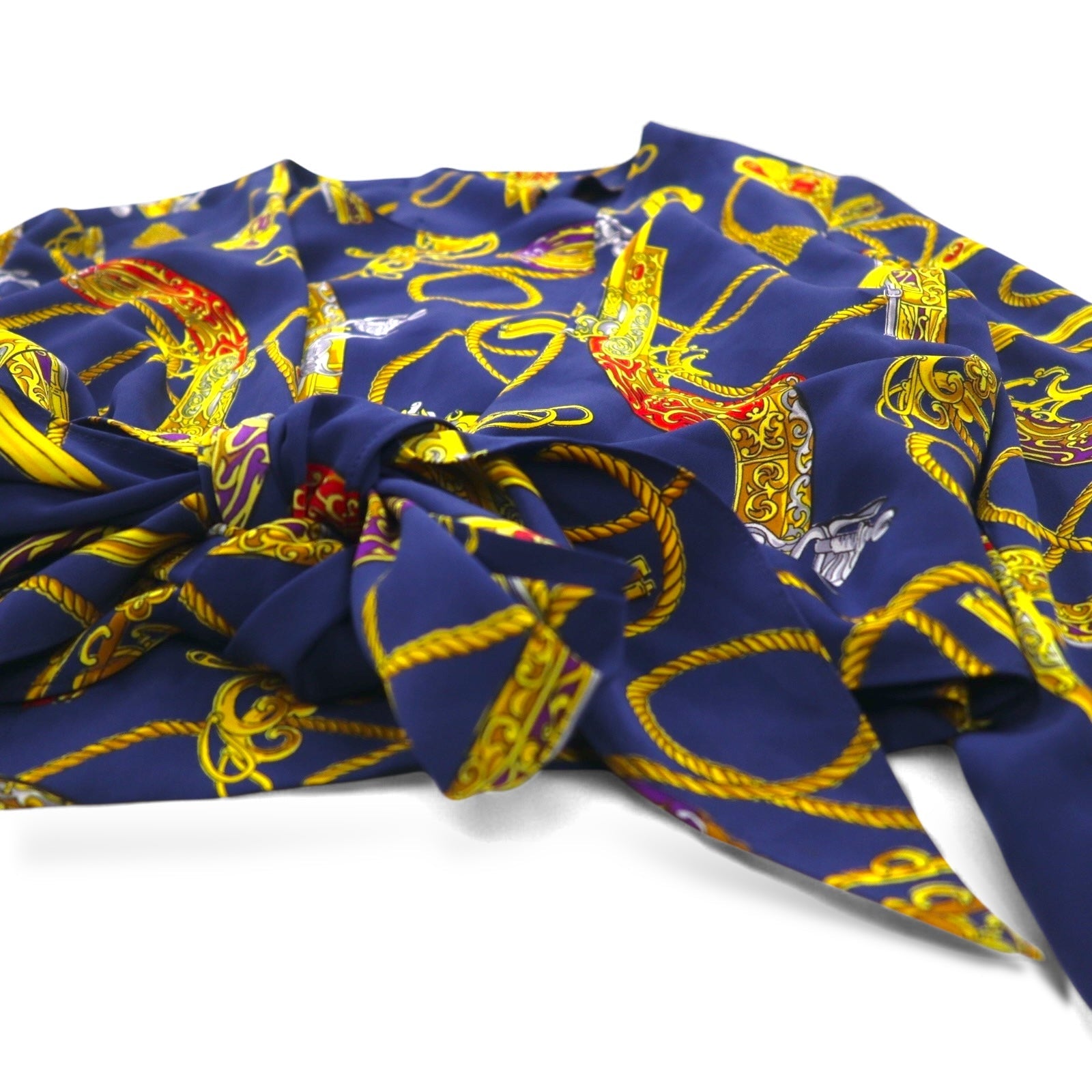 Blusa vintage anni '90 retrò, camicia crop con nodo frontale, blusa retrò taglia M, blu navy, bottoni posteriori, bottoni dorati, stampa sciarpa all-over, orlo con nodo.