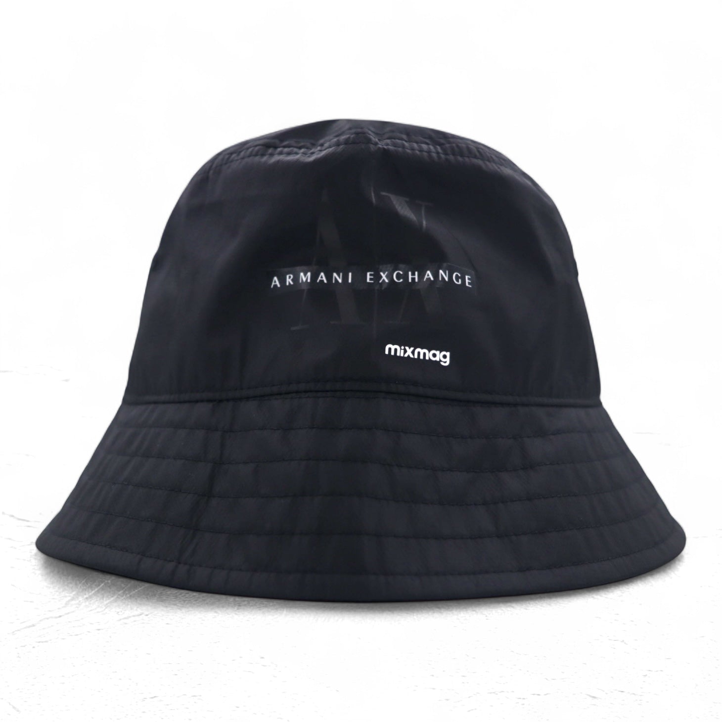 A|X ARMANI EXCHANGE Cappello pescatore S/M nero mixmag con patch logo AX
