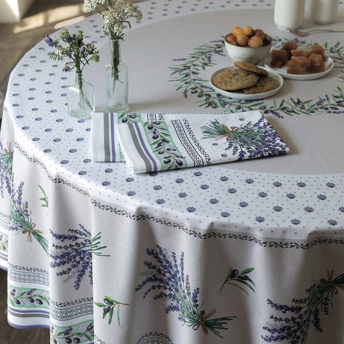 Tovaglia in lavanda 180 (idrorepellente)