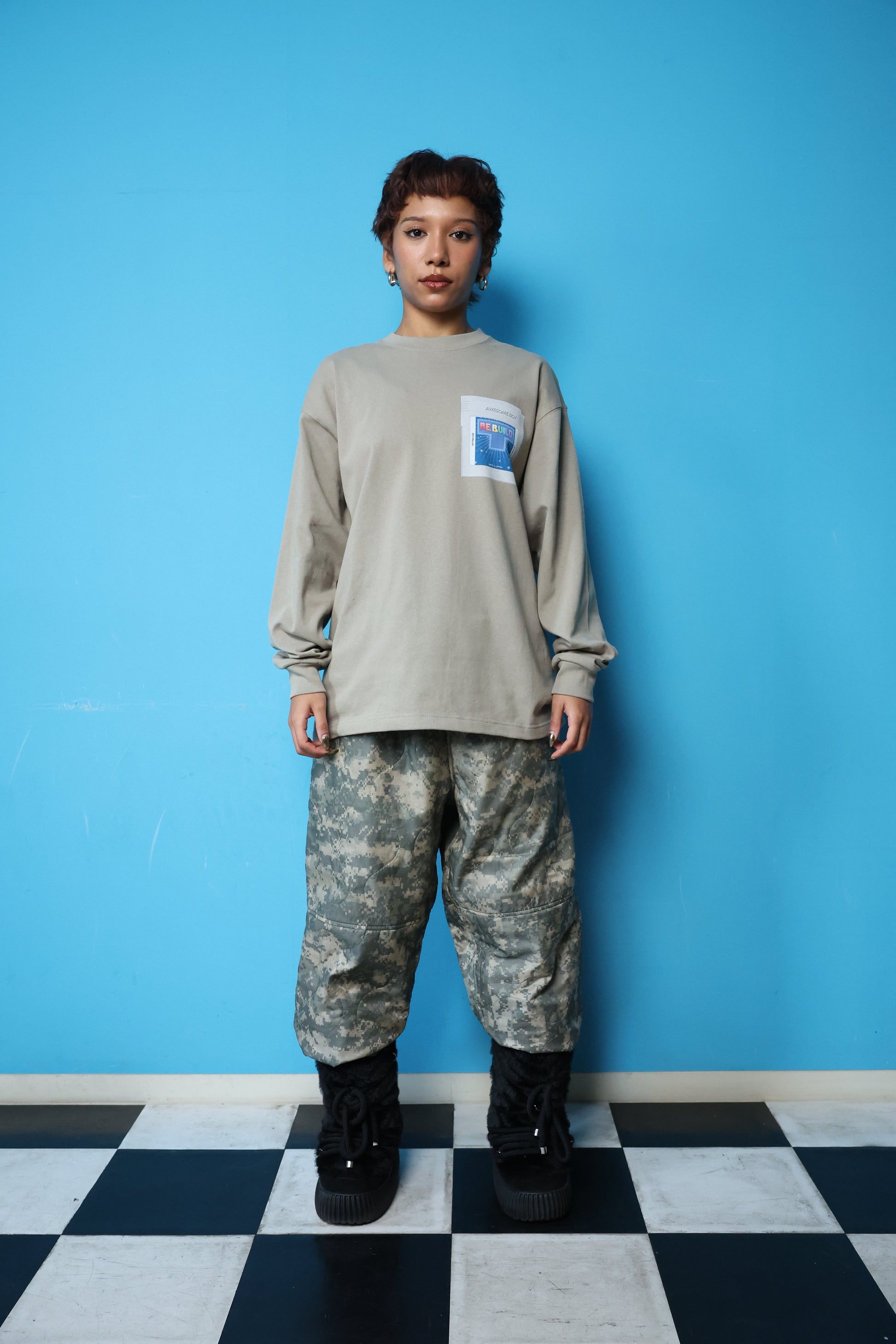 T-SHIRT A MANICHE LUNGHE REBUILD (BEIGE)