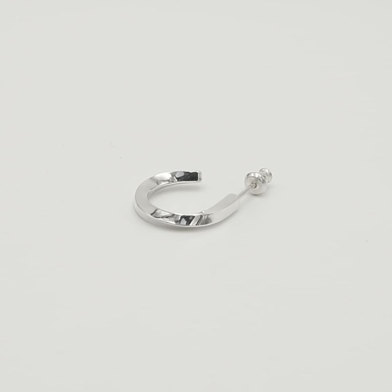 Orecchini a cerchio in argento 925 | 22-E-019