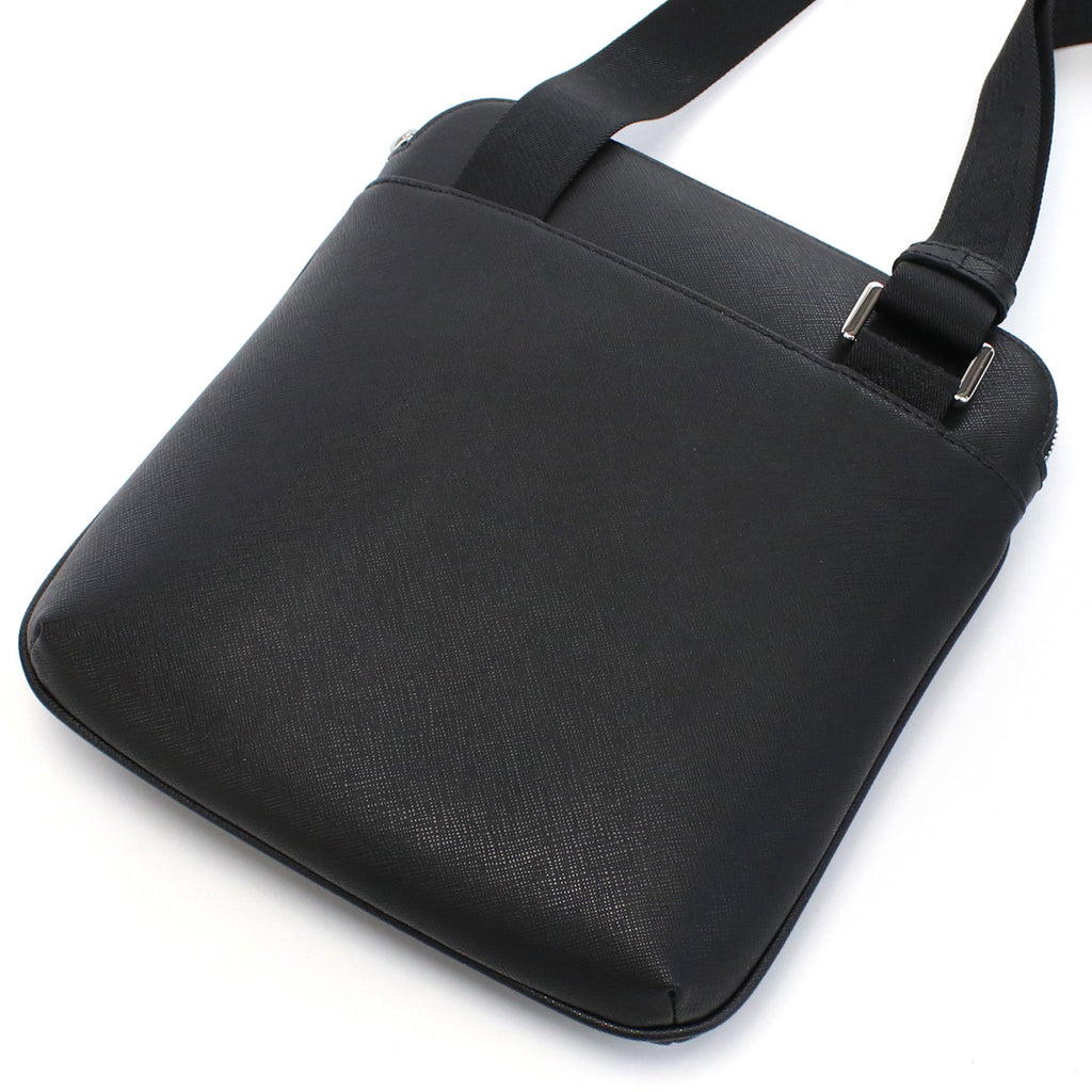 エンポリオアルマーニ EMPORIO ARMANI  斜め掛け ショルダーバッグ ブランドY4M185　Y138E　81072BLACK ブラック bag-01