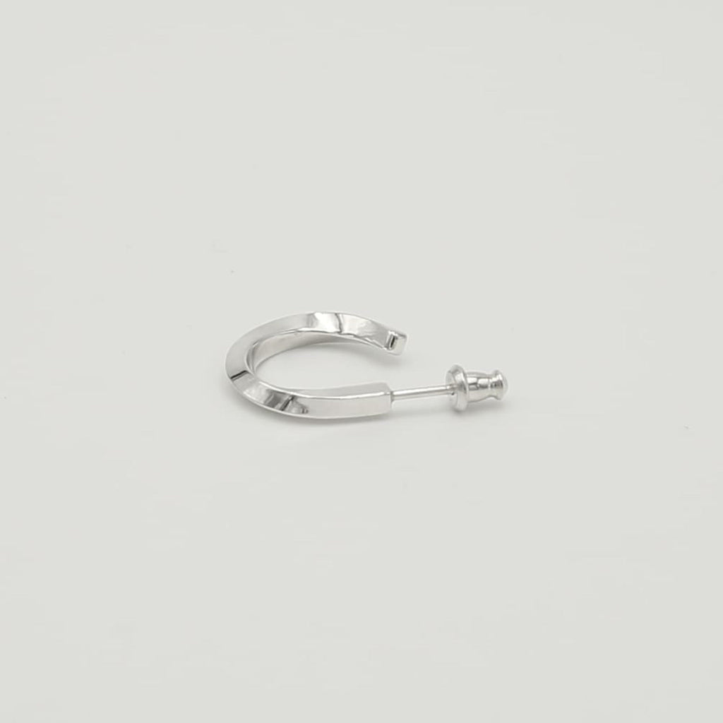 Orecchini a cerchio in argento 925 | 22-E-019